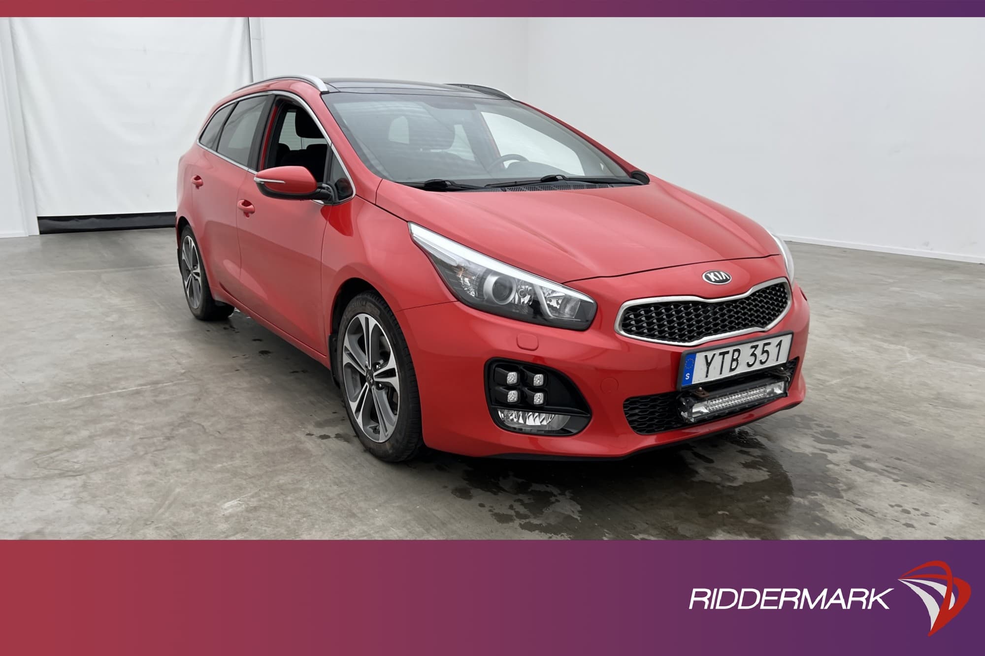 Kia Ceed SW 1.6 CRDi 136hk