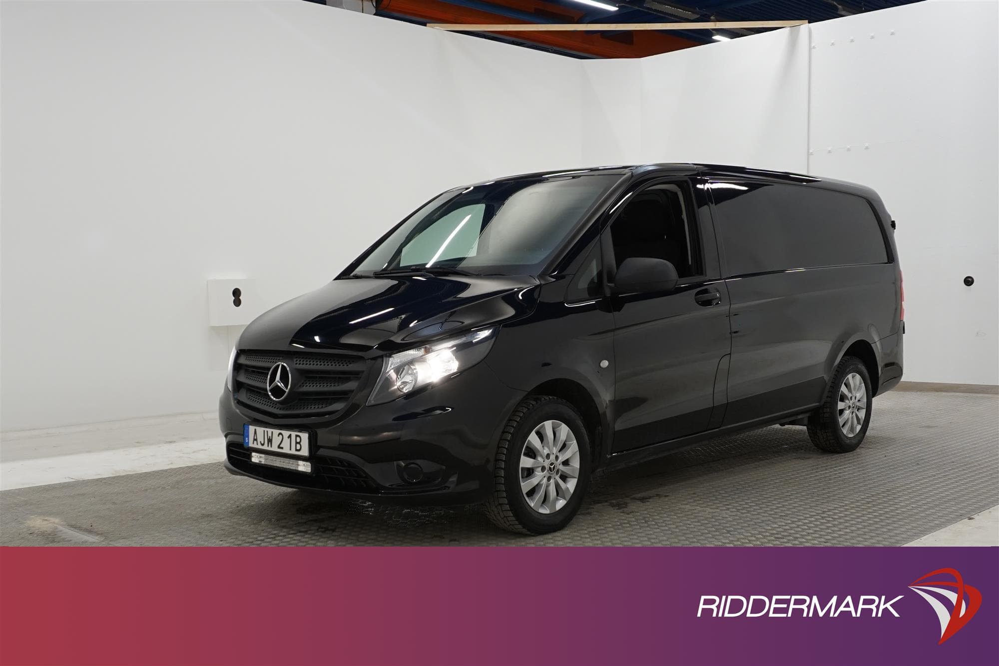 Mercedes-Benz Vito 111CDI Lång Kamera Dragkrok Värmare Moms