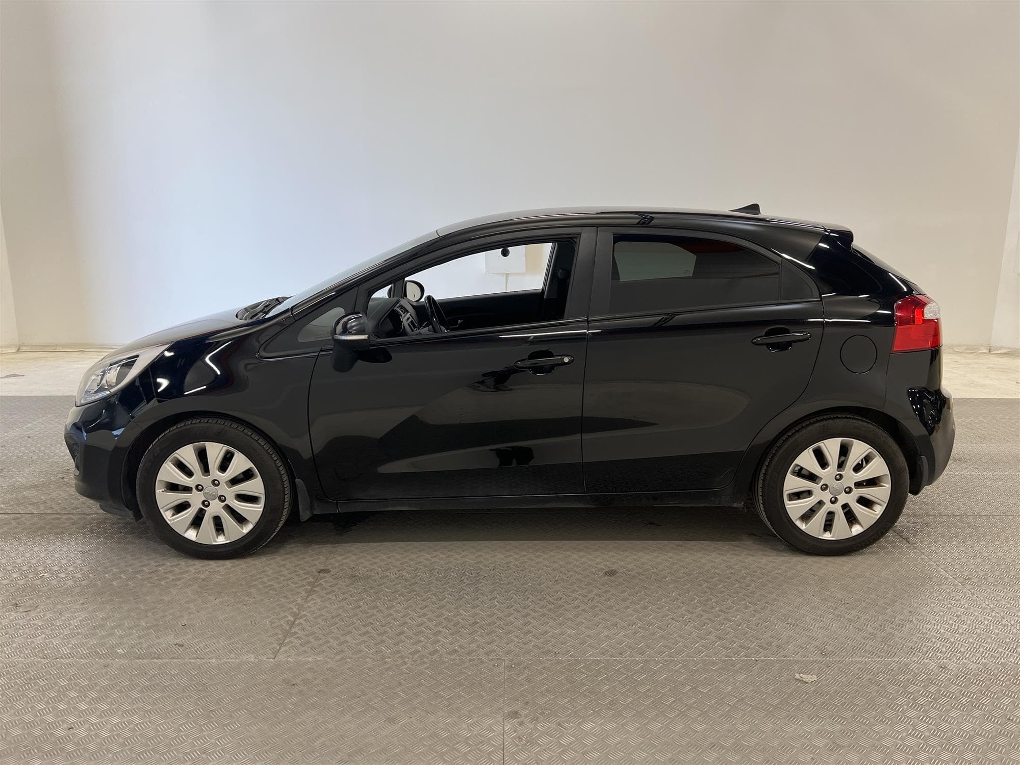 Kia Rio 1.2 86hk