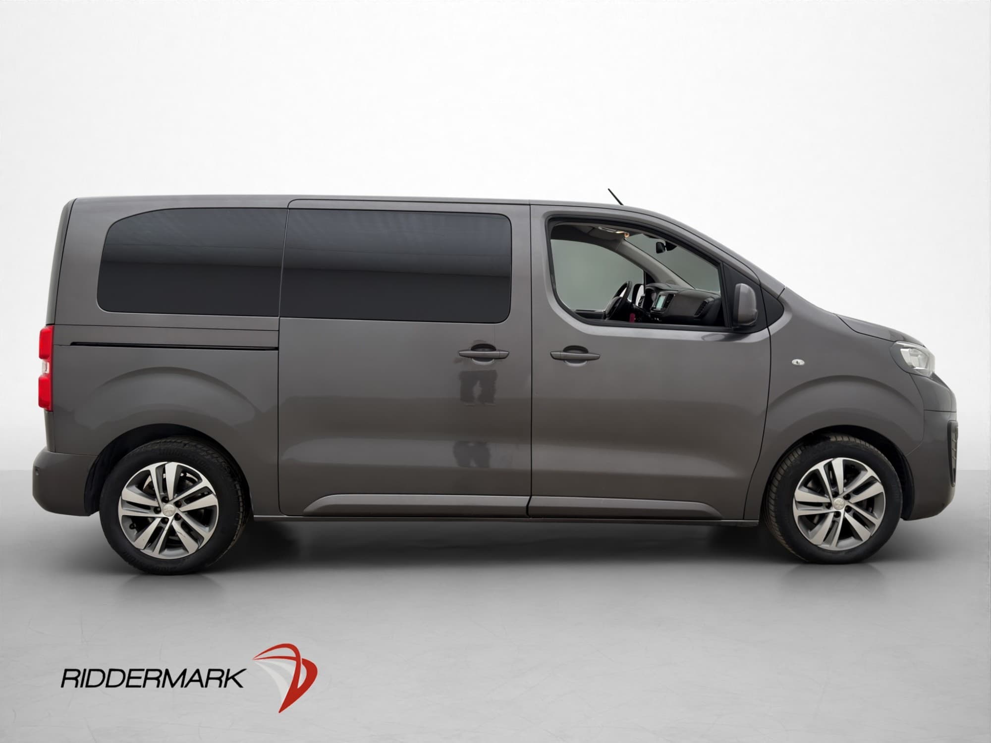 Peugeot Expert Traveller 177hk Värm Pano Drag B-Kamera Skinn