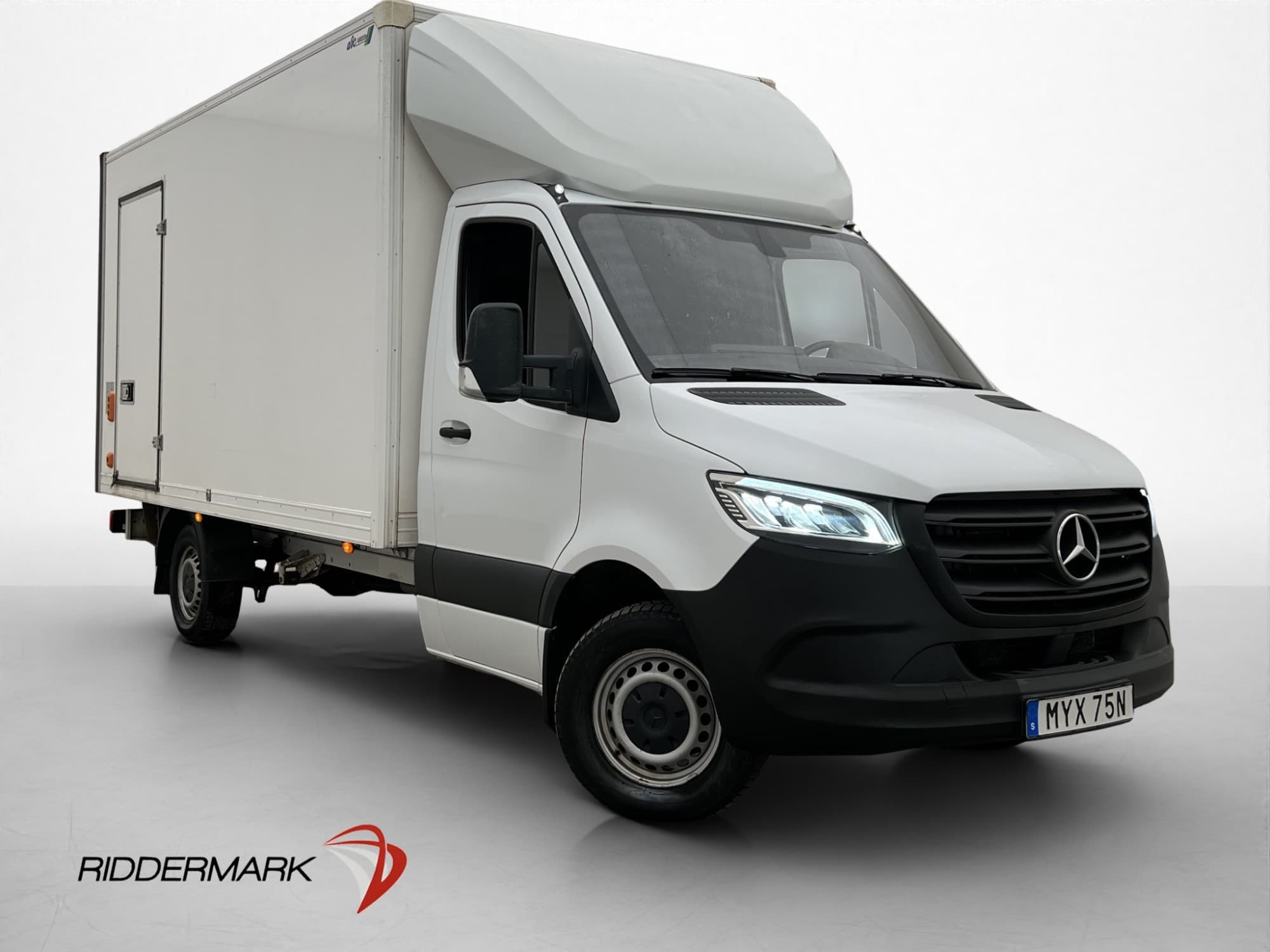 Mercedes-Benz Sprinter 317 Bakgavellyft Värm Sidodörr MOMS