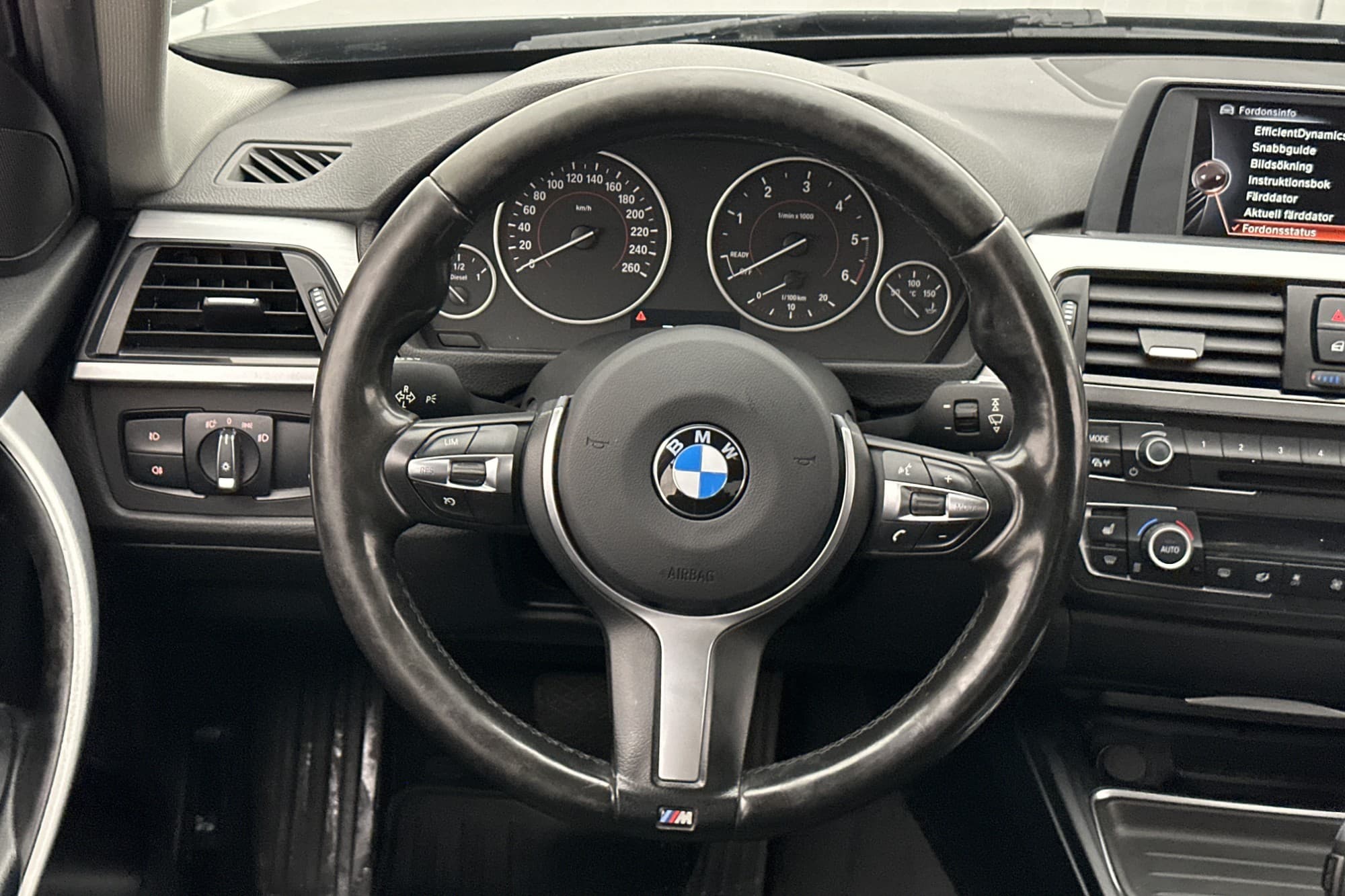 BMW 330 d xDrive 258hk Sport Line M-Ratt HiFi Sensorer Drag