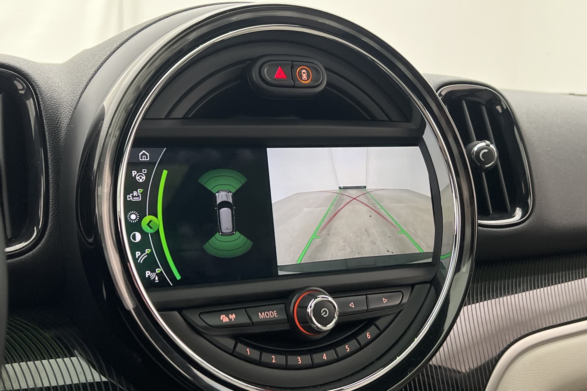 MINI Countryman SE ALL4 Chili II Pano H/K HUD Kamera MOMS