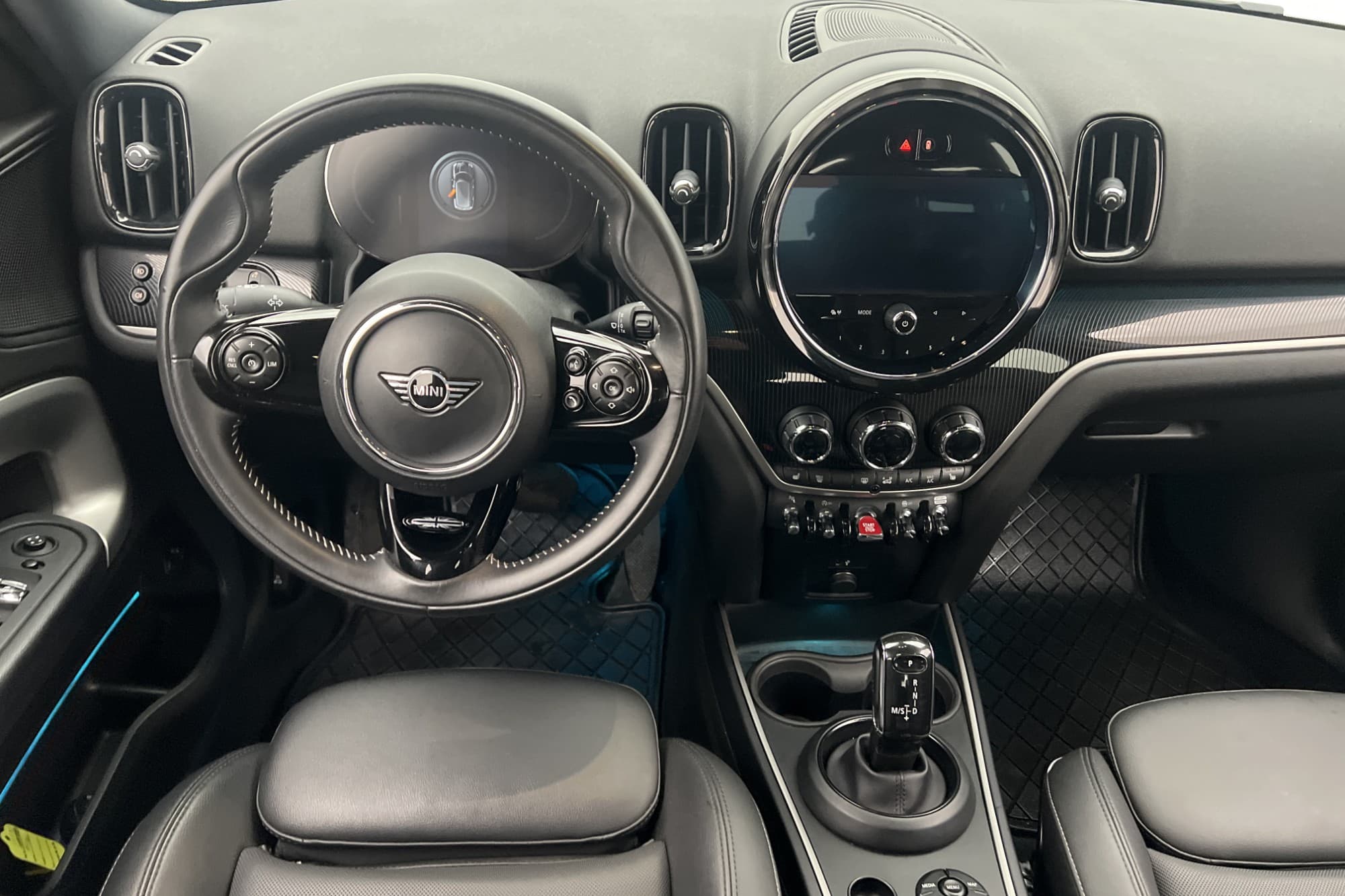 MINI Countryman ALL4 136hk Experience Navi Skinn Sensorer