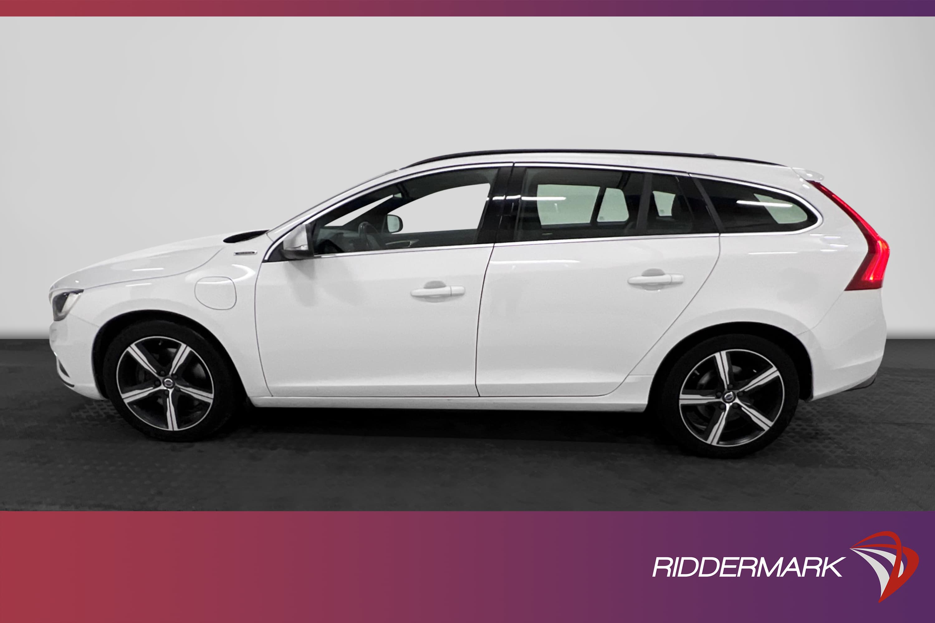 Volvo V60 D5 Plug-in AWD 231hk