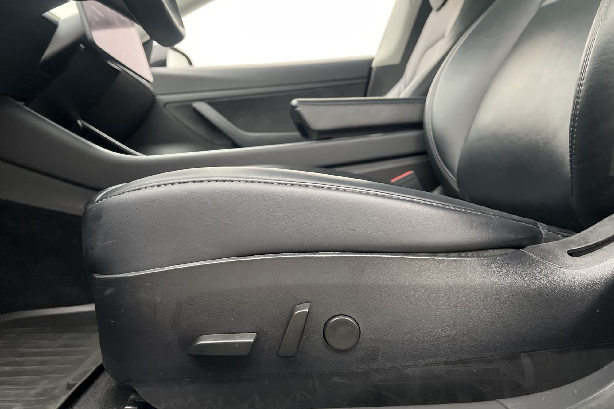 Tesla Model 3 Standard Range Plus Svensksåld Autopilot