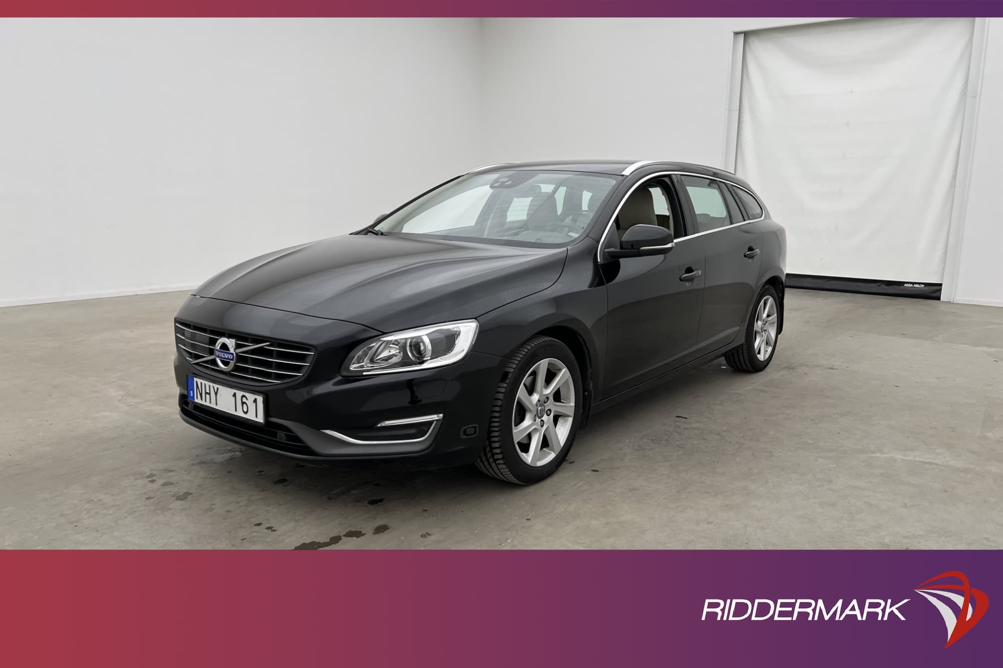Volvo V60 D4 163hk Summum Värmare Skinn Kamera Elstol Drag
