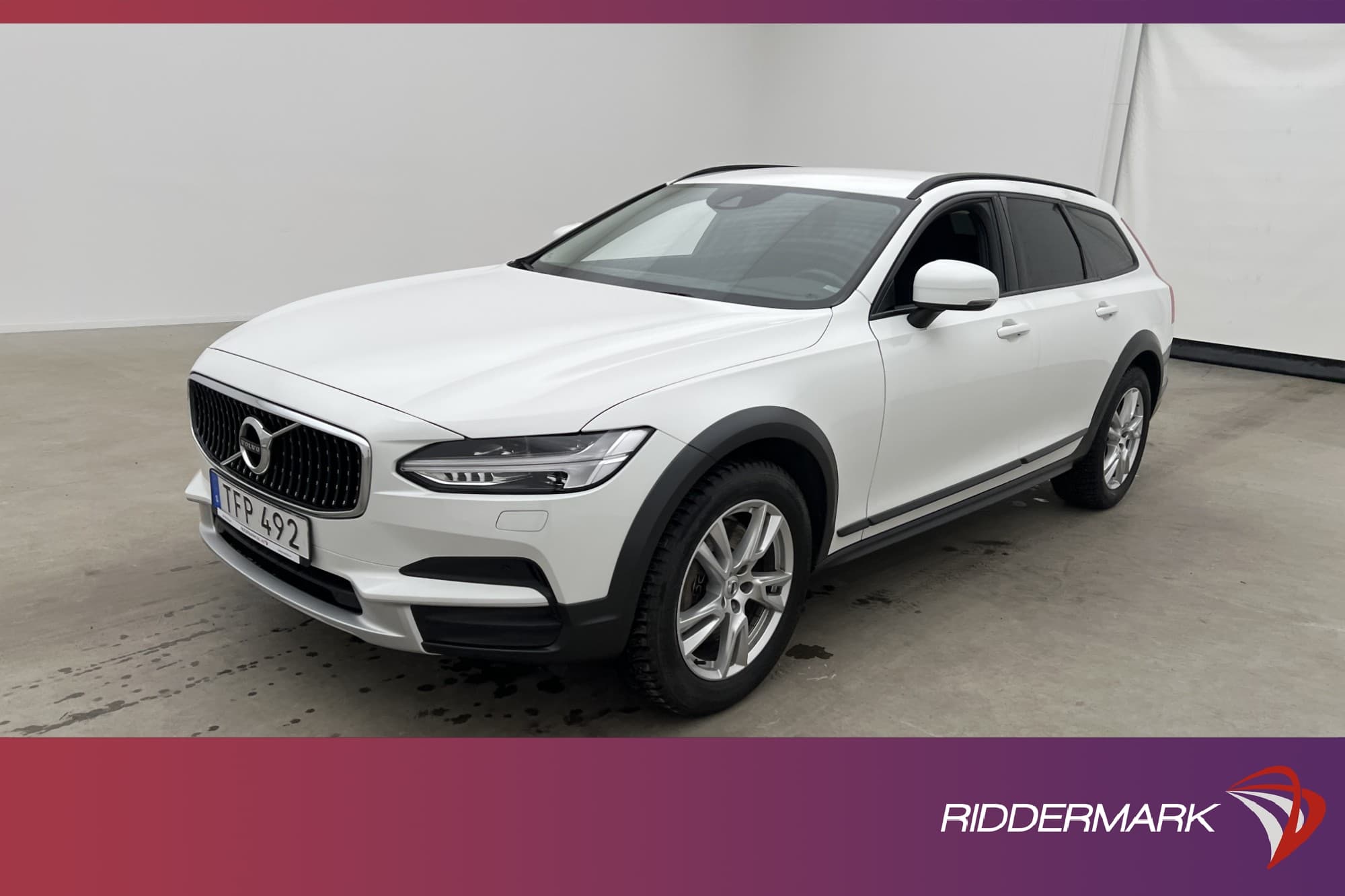 Volvo V90 Cross Country D4 AWD 190hk