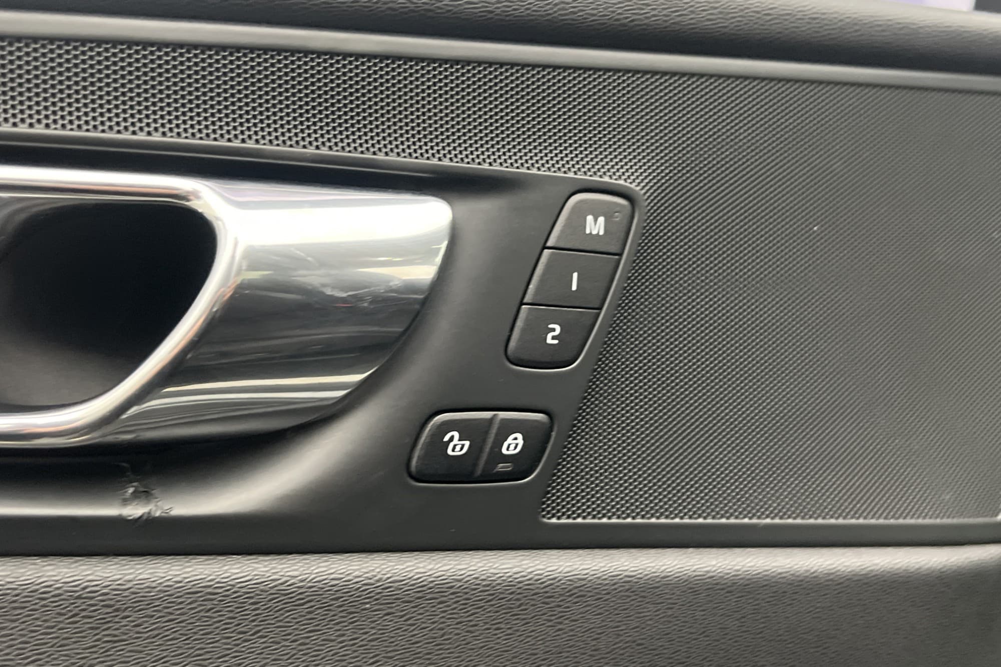 Volvo XC60 D4 AWD Momentum Värmare Rattvärme Dragkrok