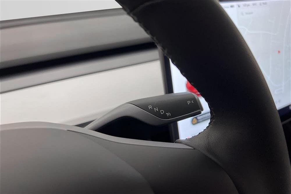 Tesla Model 3 Performance AWD 510hk Ljus interiör Svensksåldinteriör