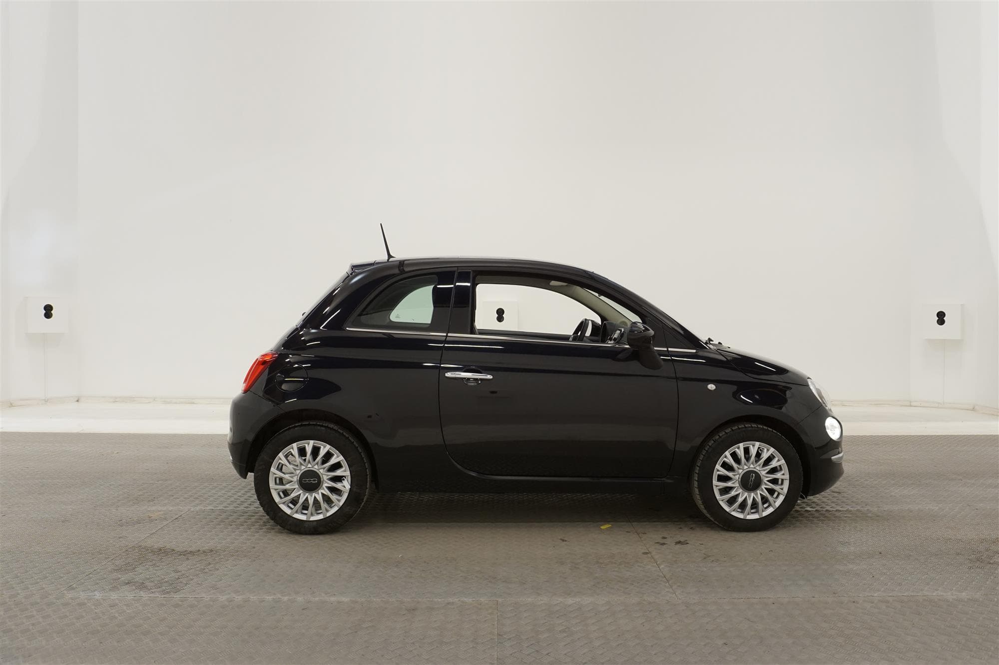 Fiat 500 1.2 69hk Lounge Taklucka Låg Skatt 0,49L/mil