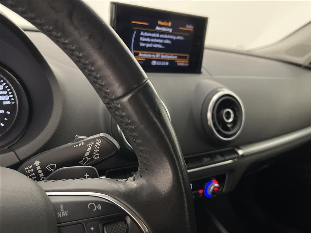 Audi A3 1.4 TFSI Sportback P-sensor Låg skatt 0,5L/Milinteriör
