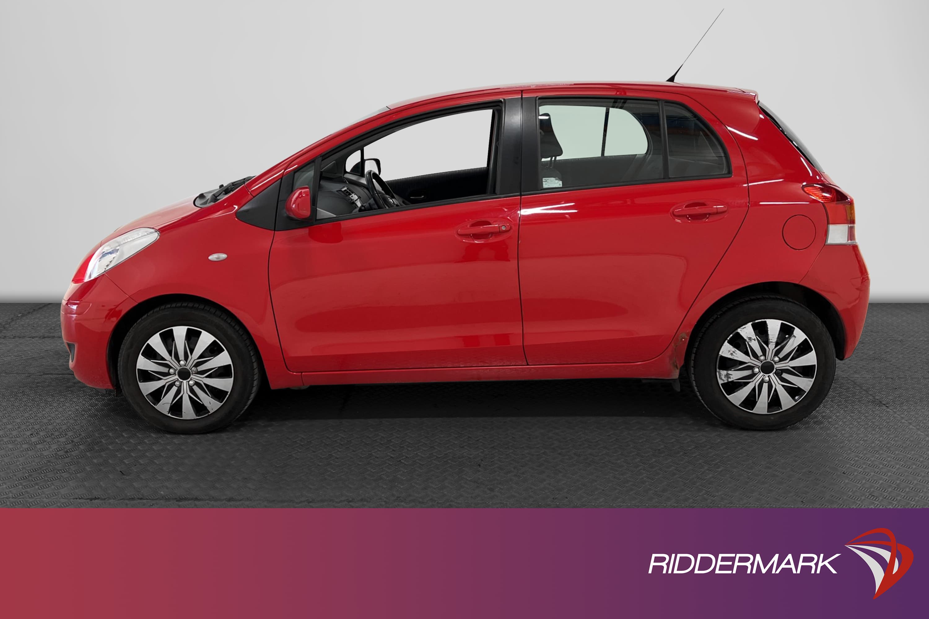 Toyota Yaris 1.33 MultiMode 101hk
