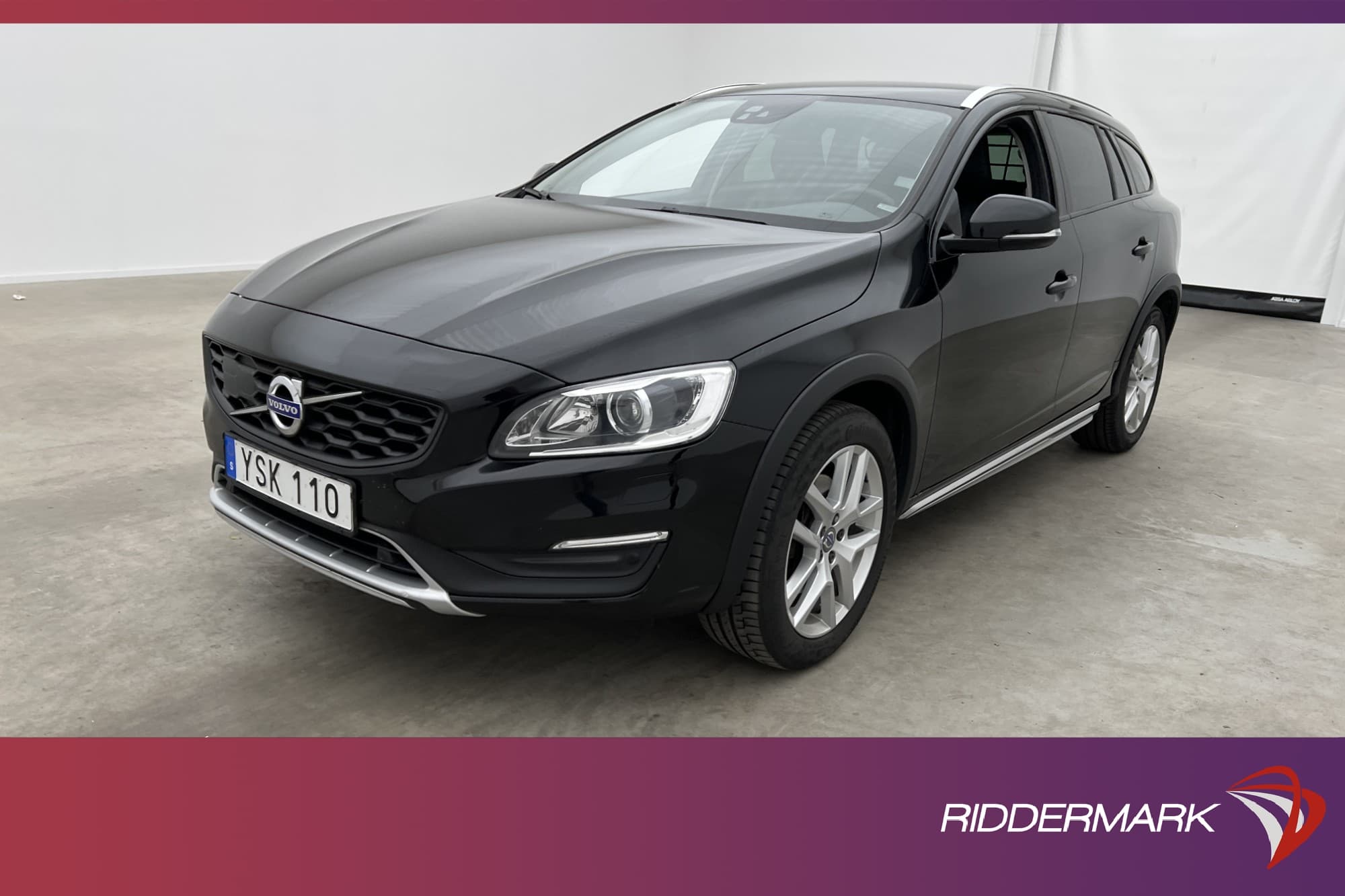 Volvo V60 Cross Country D4
