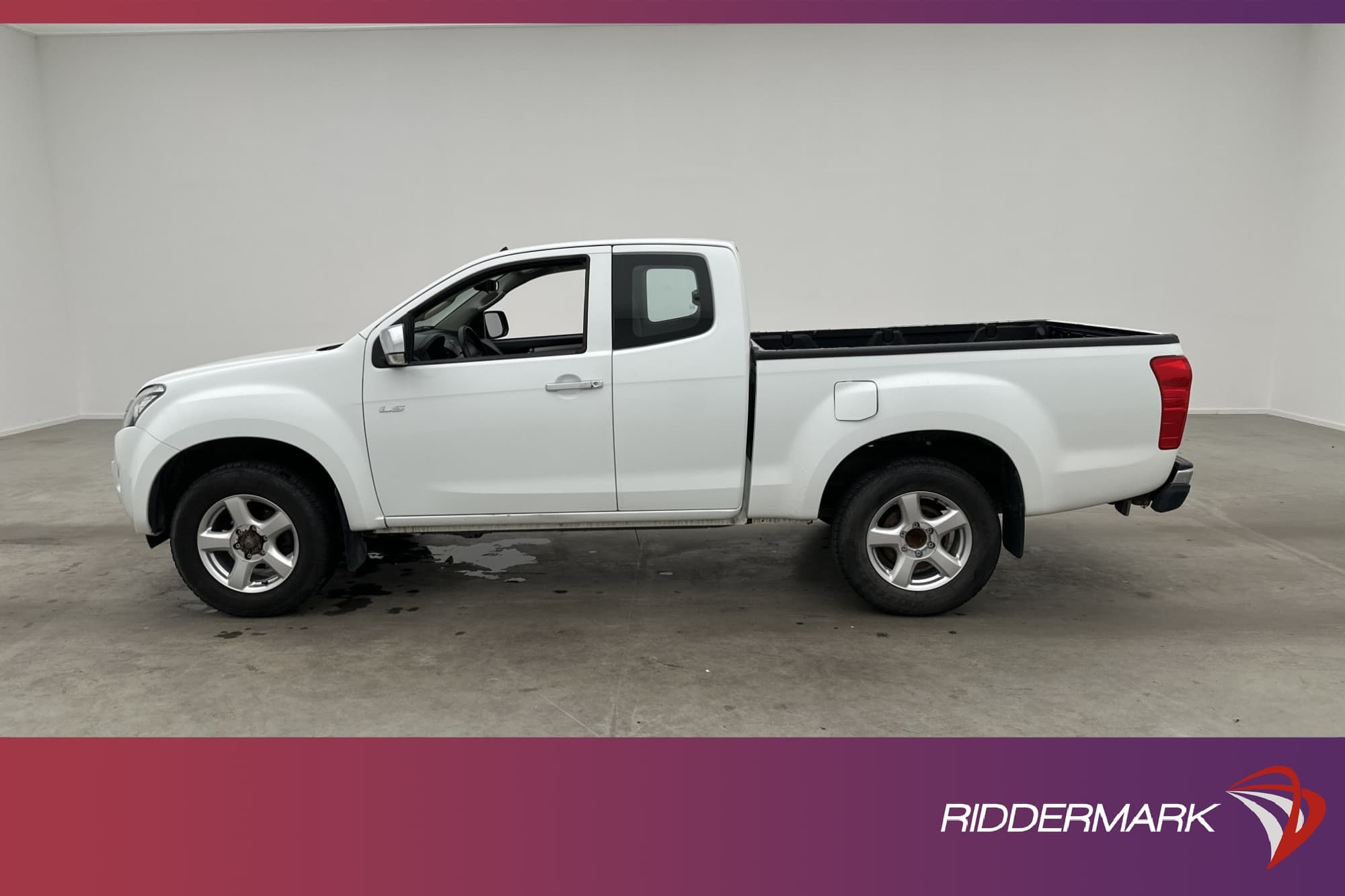 Isuzu D-Max SpaceCab