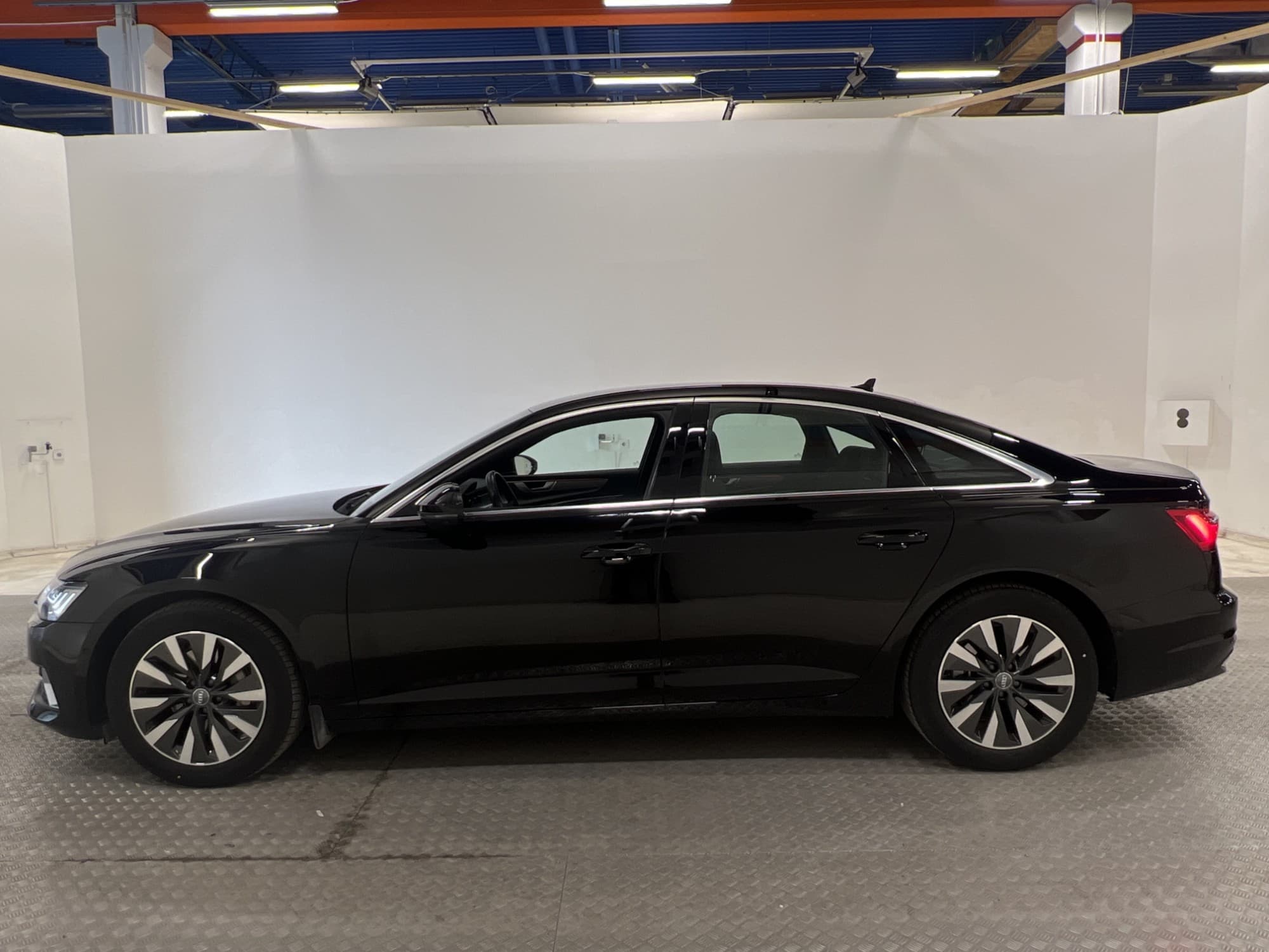 Audi A6 Sedan 45 TFSI quattro 245hk