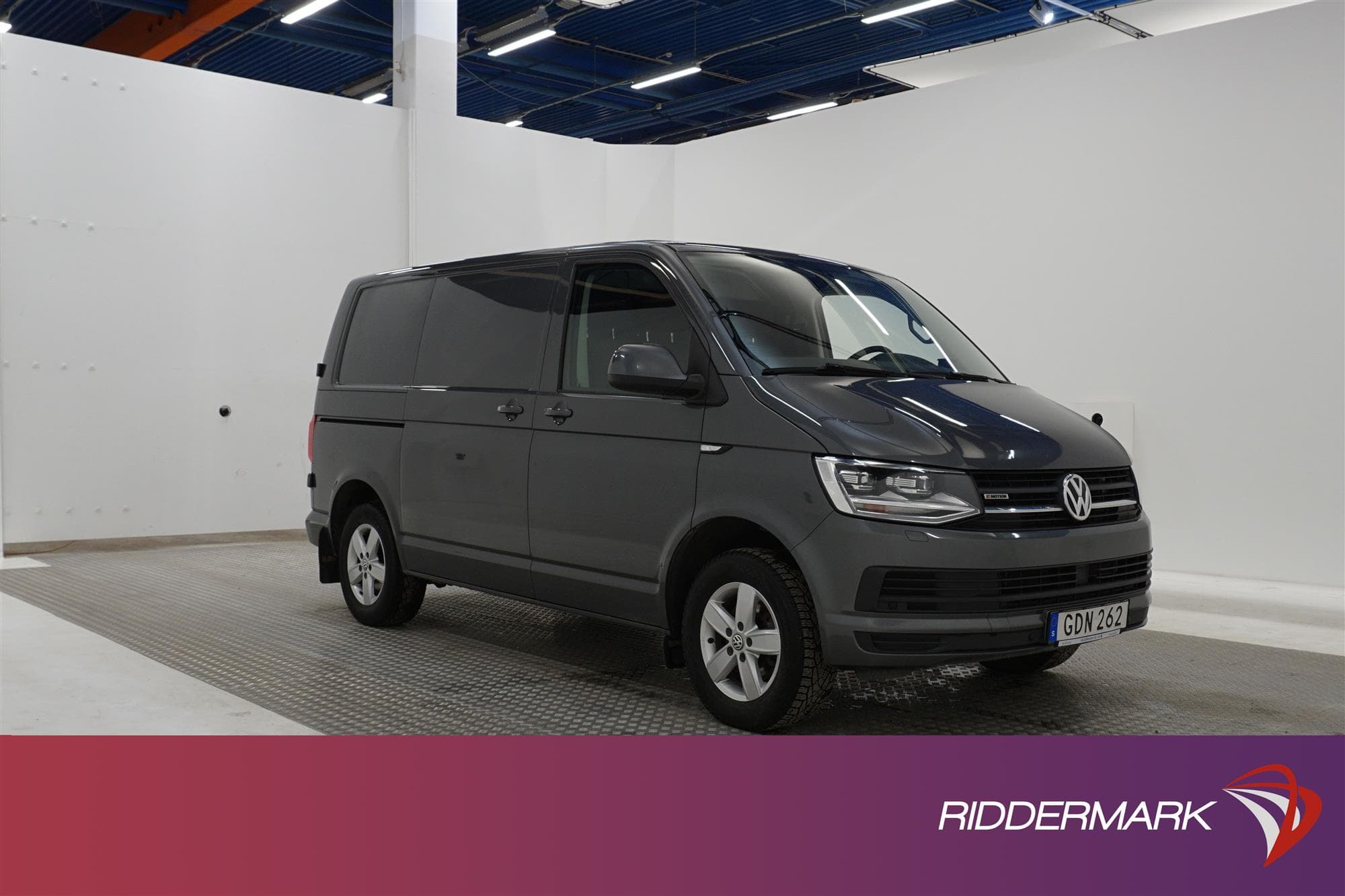 Volkswagen Transporter 2.0 TDI 4Motion Aut Värmare Moms