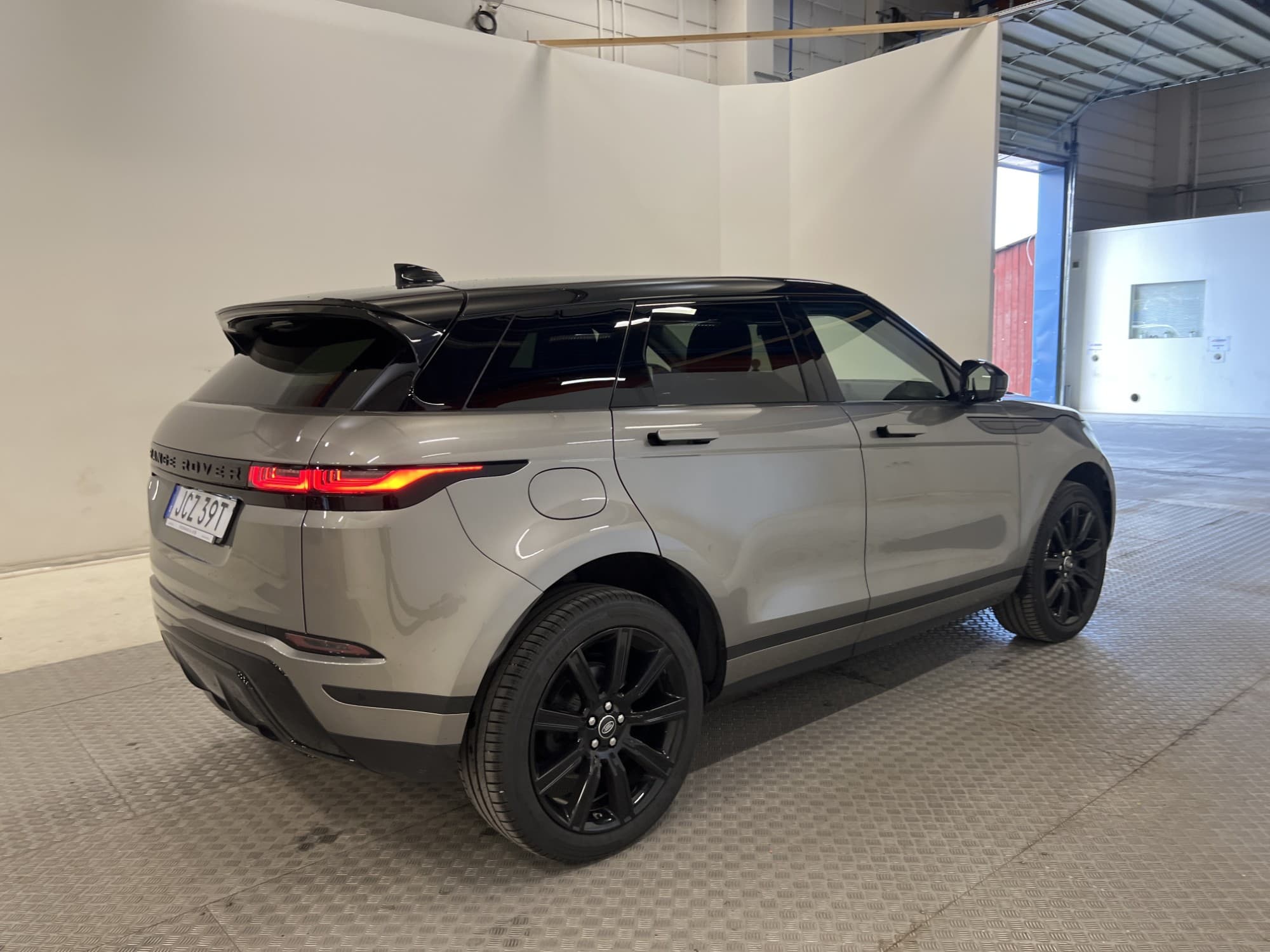Land Rover Range Rover Evoque D180 MHEV AWD