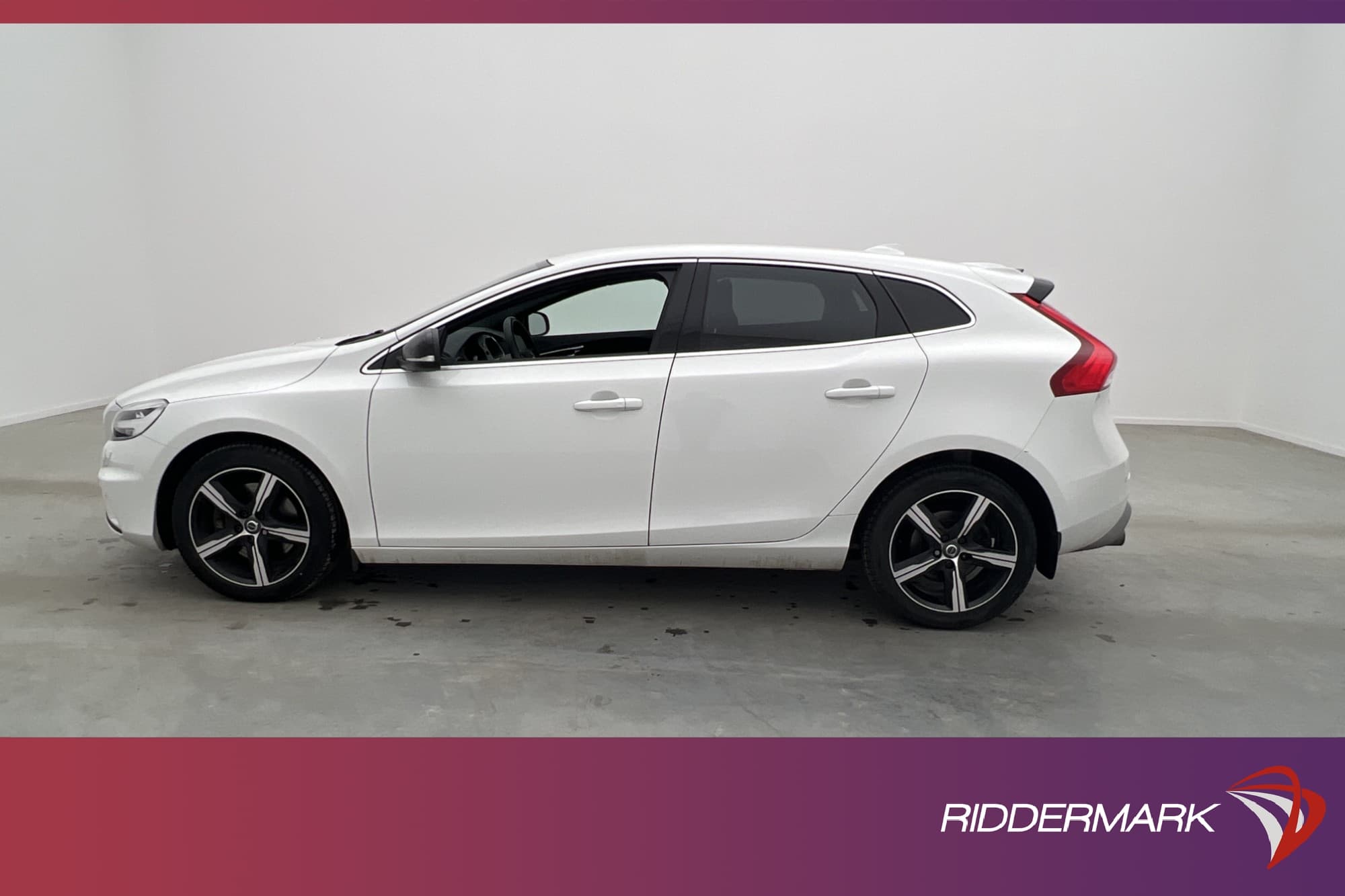 Volvo V40 T3 152hk R-Design