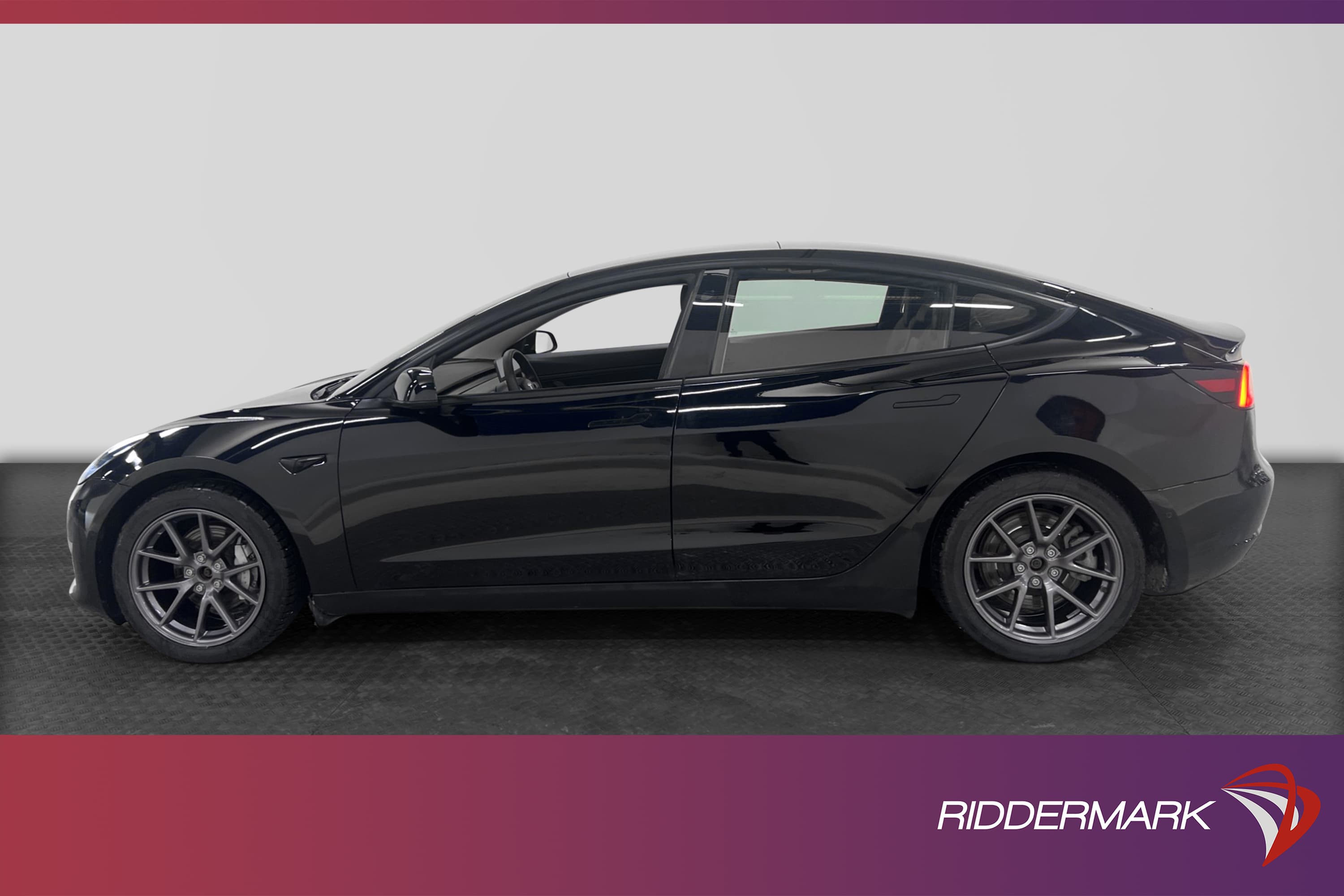 Tesla Model 3 Long Range AWD 440hk