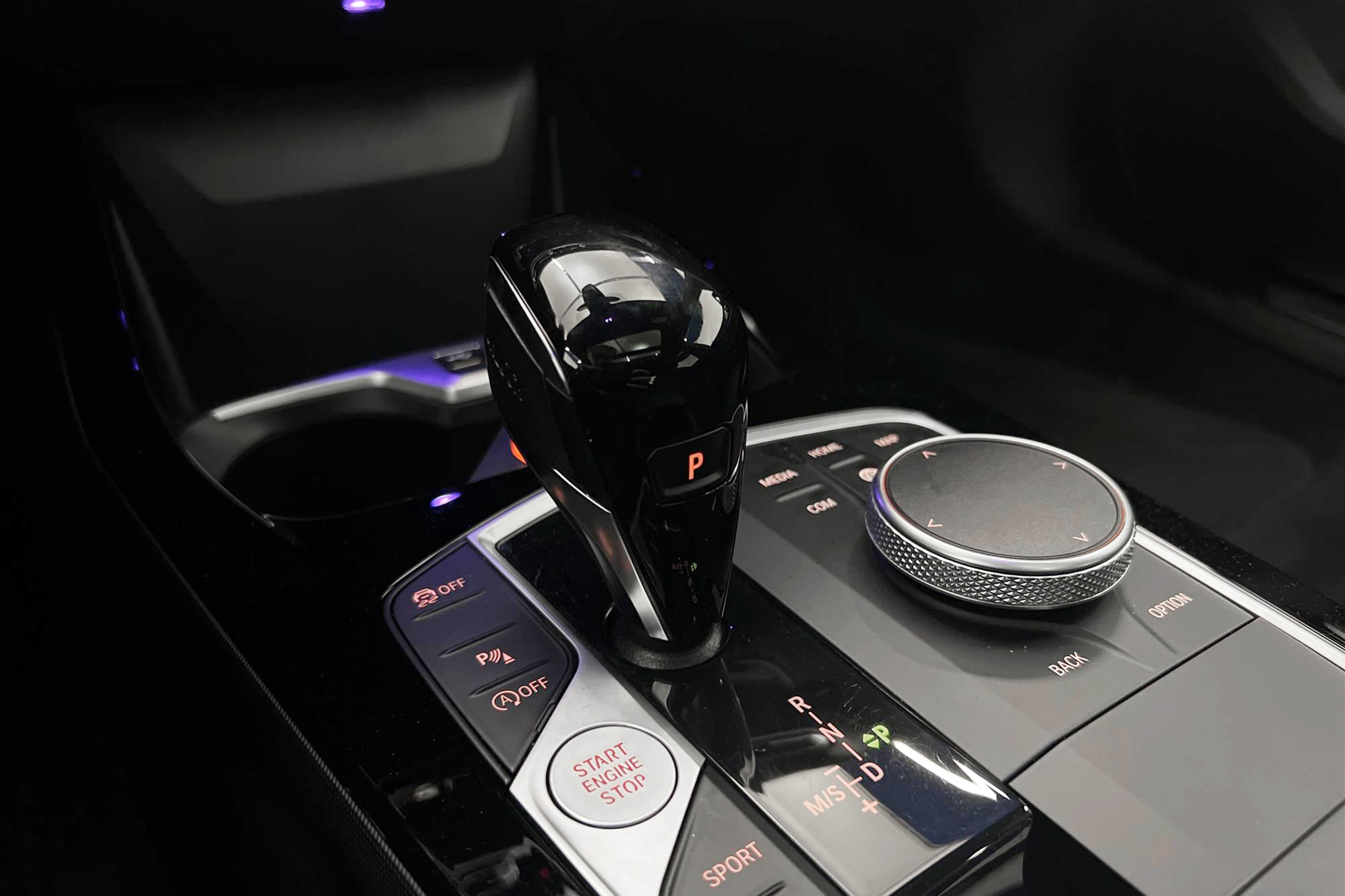 BMW 218i Gran Coupé 136hk M-Sport Pano HiFi Navi Cockpit