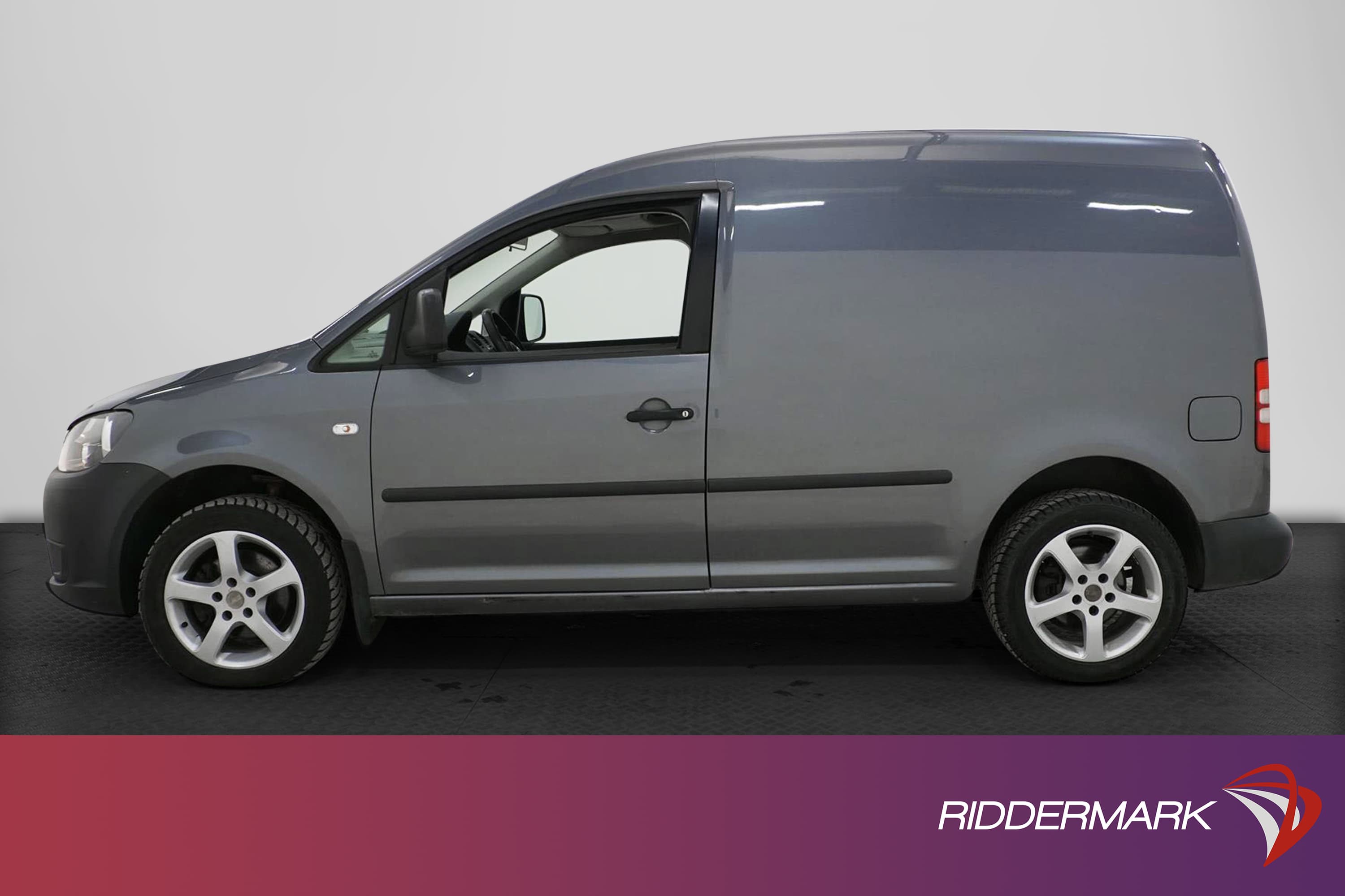 Volkswagen Caddy 1.6TDI 102hk Dragkrok Värmare