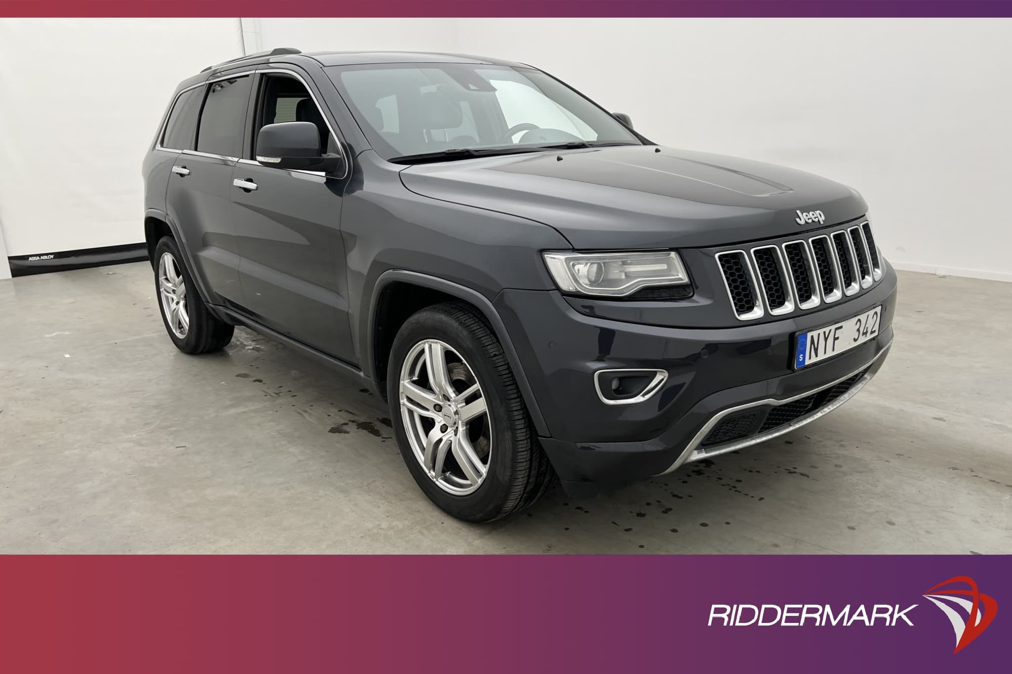 Jeep Grand Cherokee V6 4WD