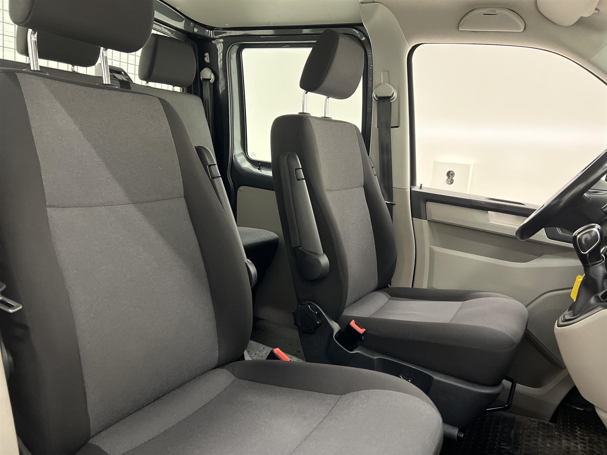 Volkswagen Transporter Automat 204hk 4Motion Flakbil Moms 