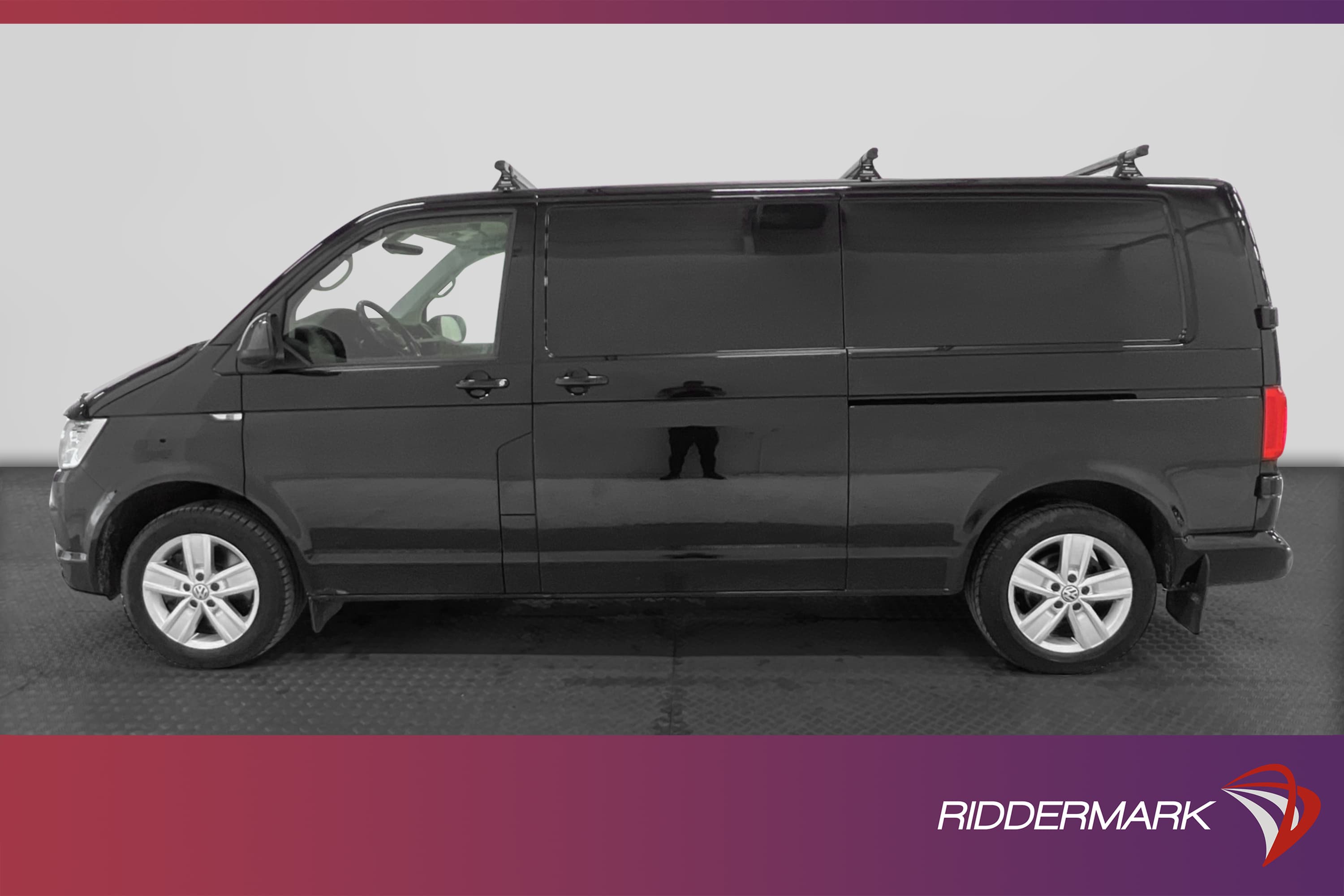 Volkswagen Transporter L2 2.0TDI DSG Värmare Dragkrok Moms