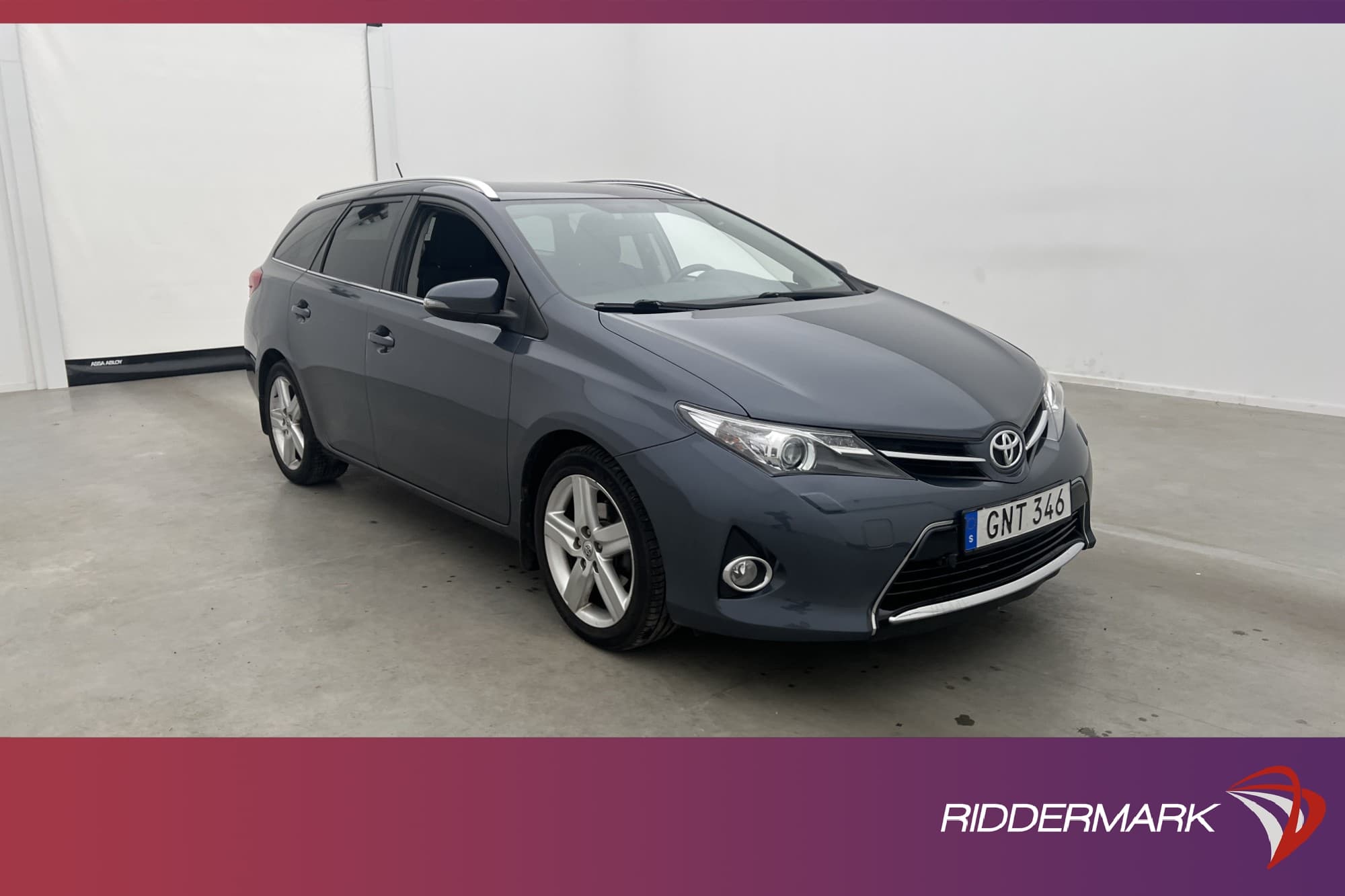 Toyota Auris Touring 132hk