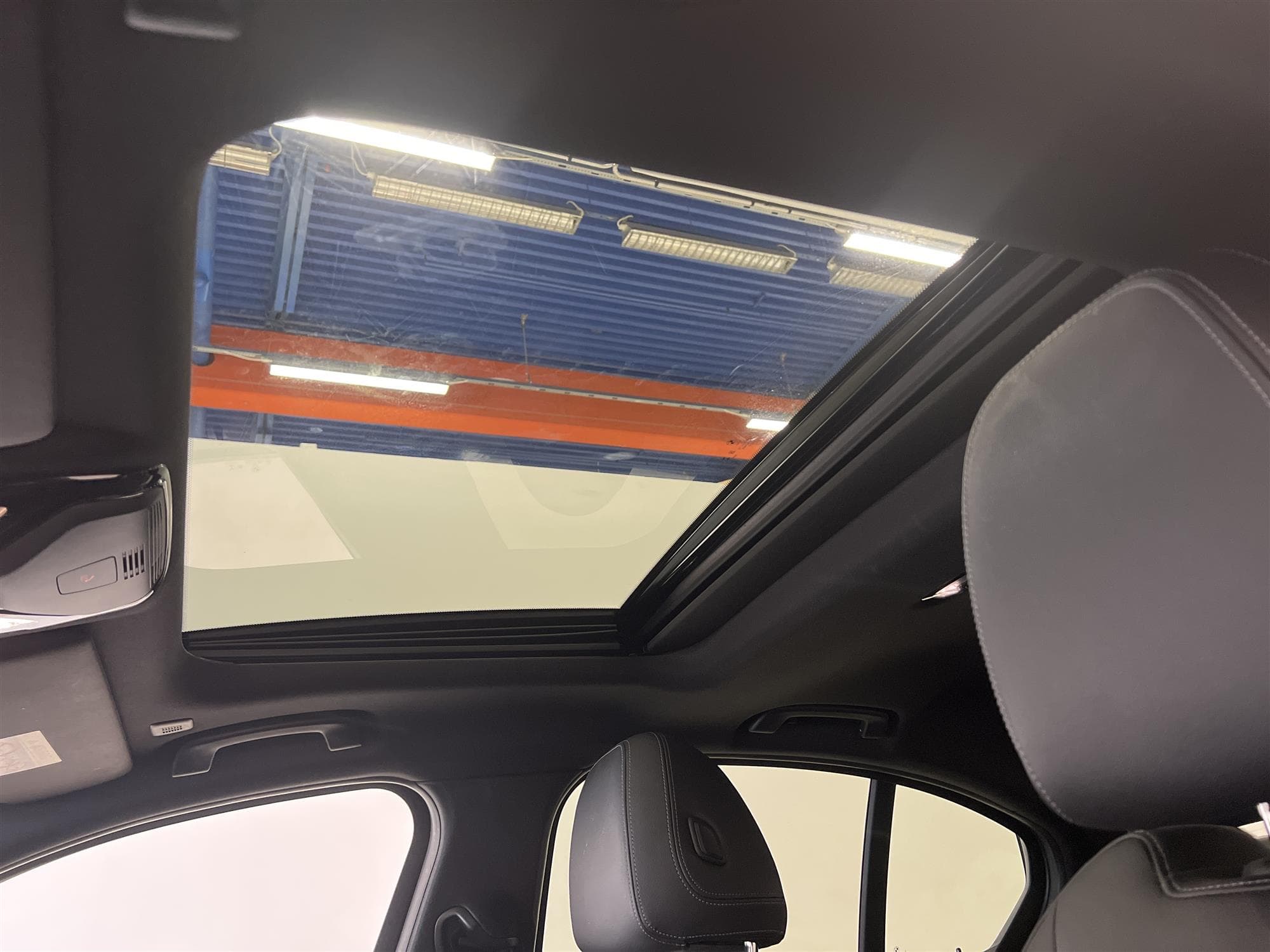 BMW 330i xDrive 258hk M Sport H/K Display Key Navi Drag Värm