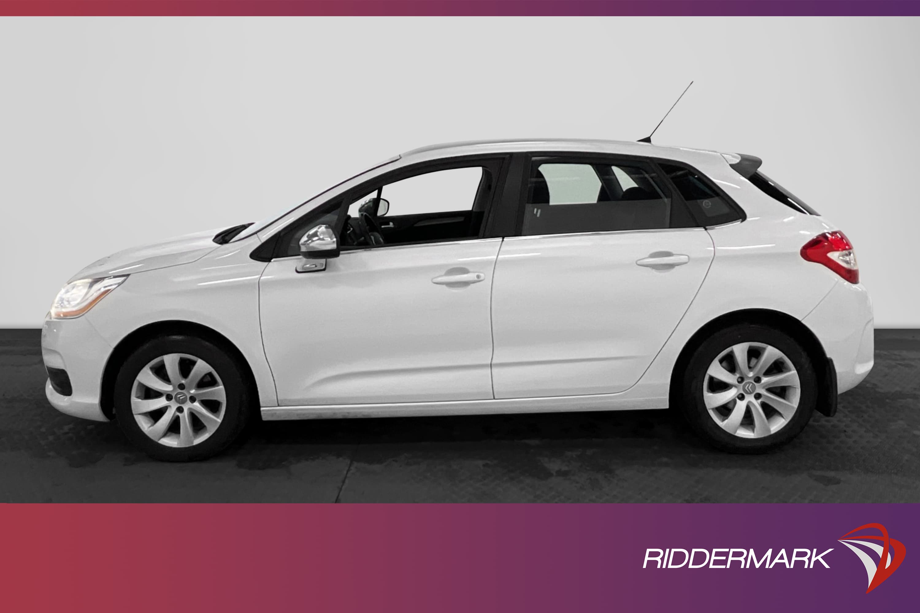 Citroën C4 1.2 e-THP 130hk