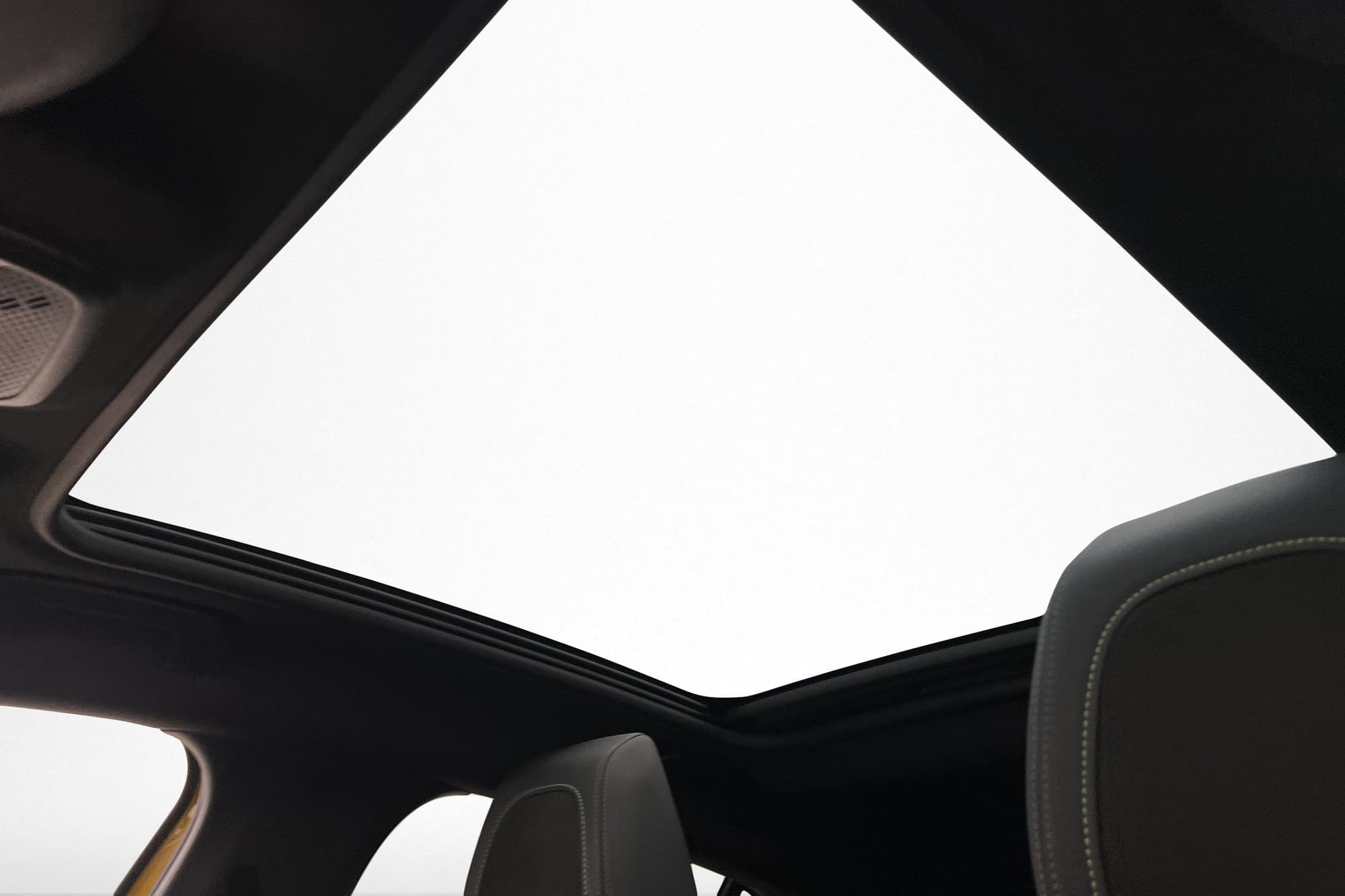 Peugeot E-208 136hk GT-Pack 50 kWh Pano Kamera CarPlay Navi