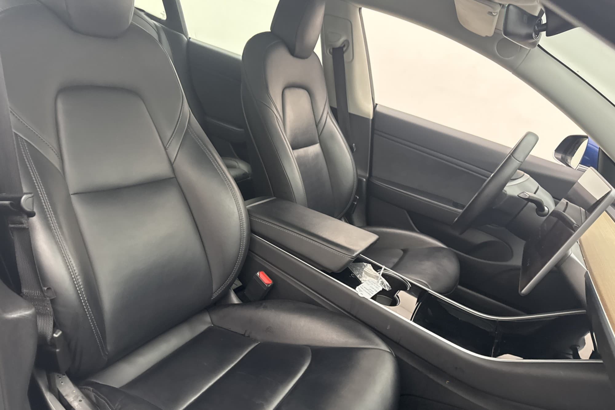 Tesla Model 3 Long Range AWD Autopilot Panorama Svensksåld