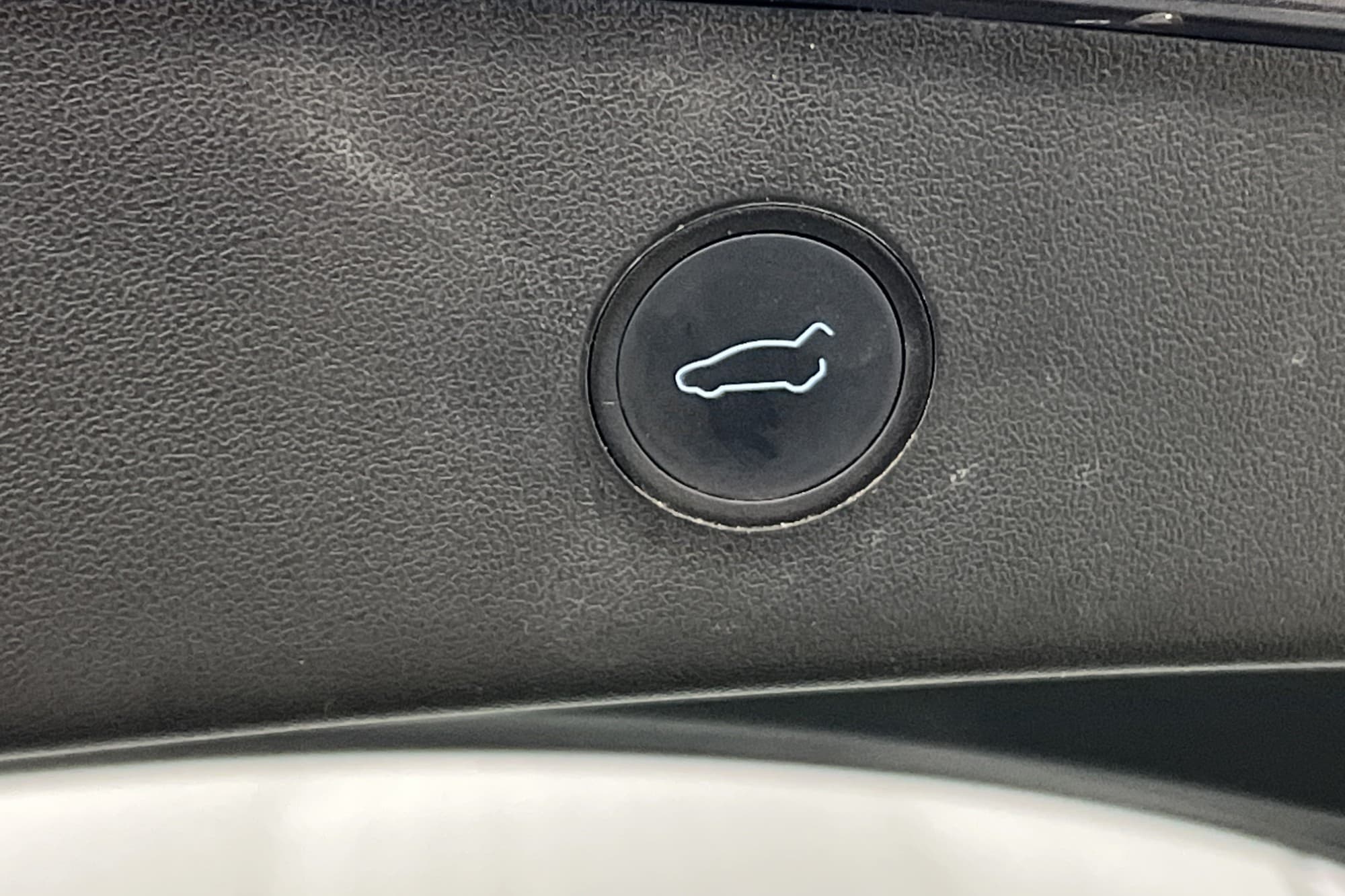 Tesla Model 3 Long Range AWD Autopilot Svensksåld Drag MOMS