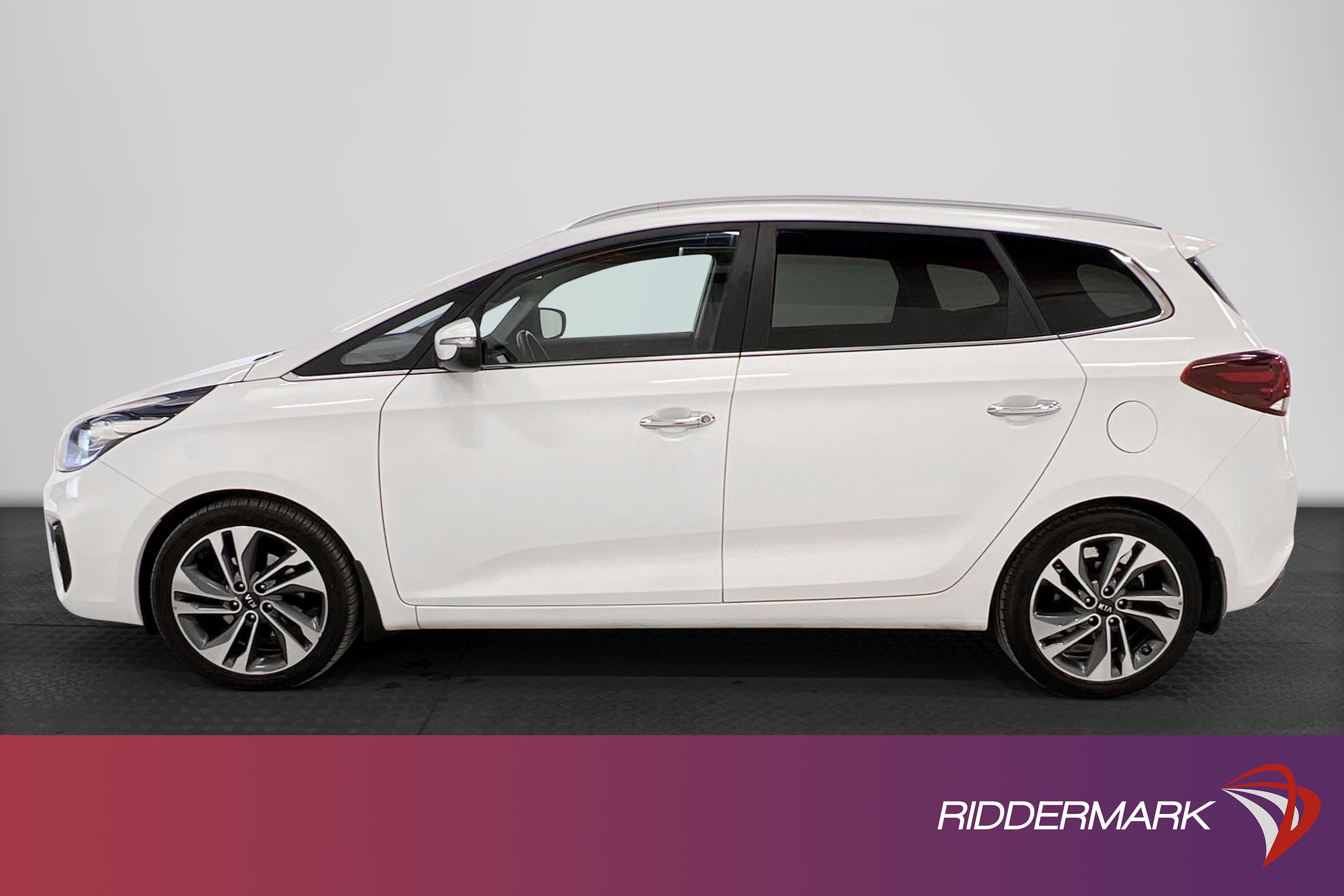 Kia Carens 1.7 VGT DCT 141hk