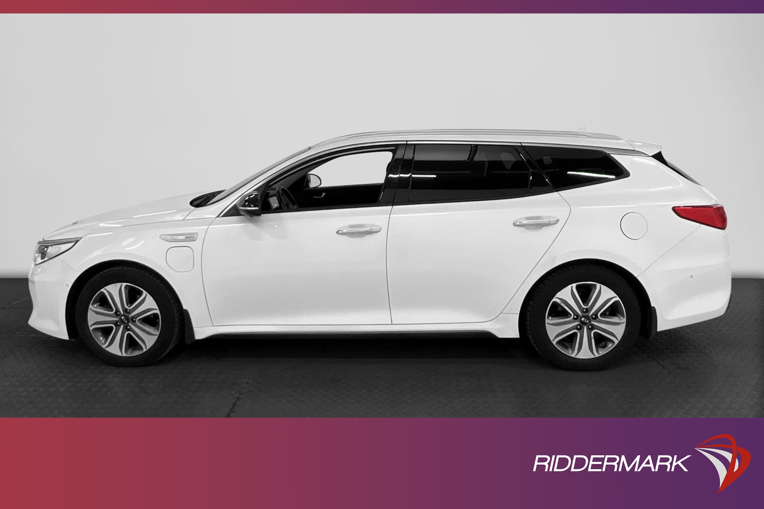 Kia Optima SW Plug-in 205hk