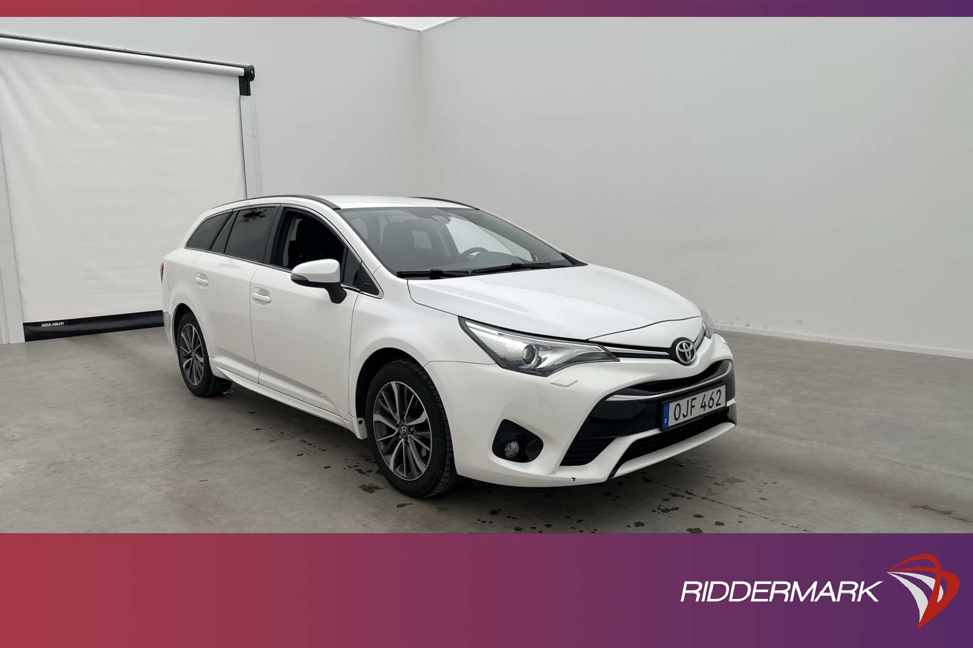 Toyota Avensis Kombi 1.8 147hk