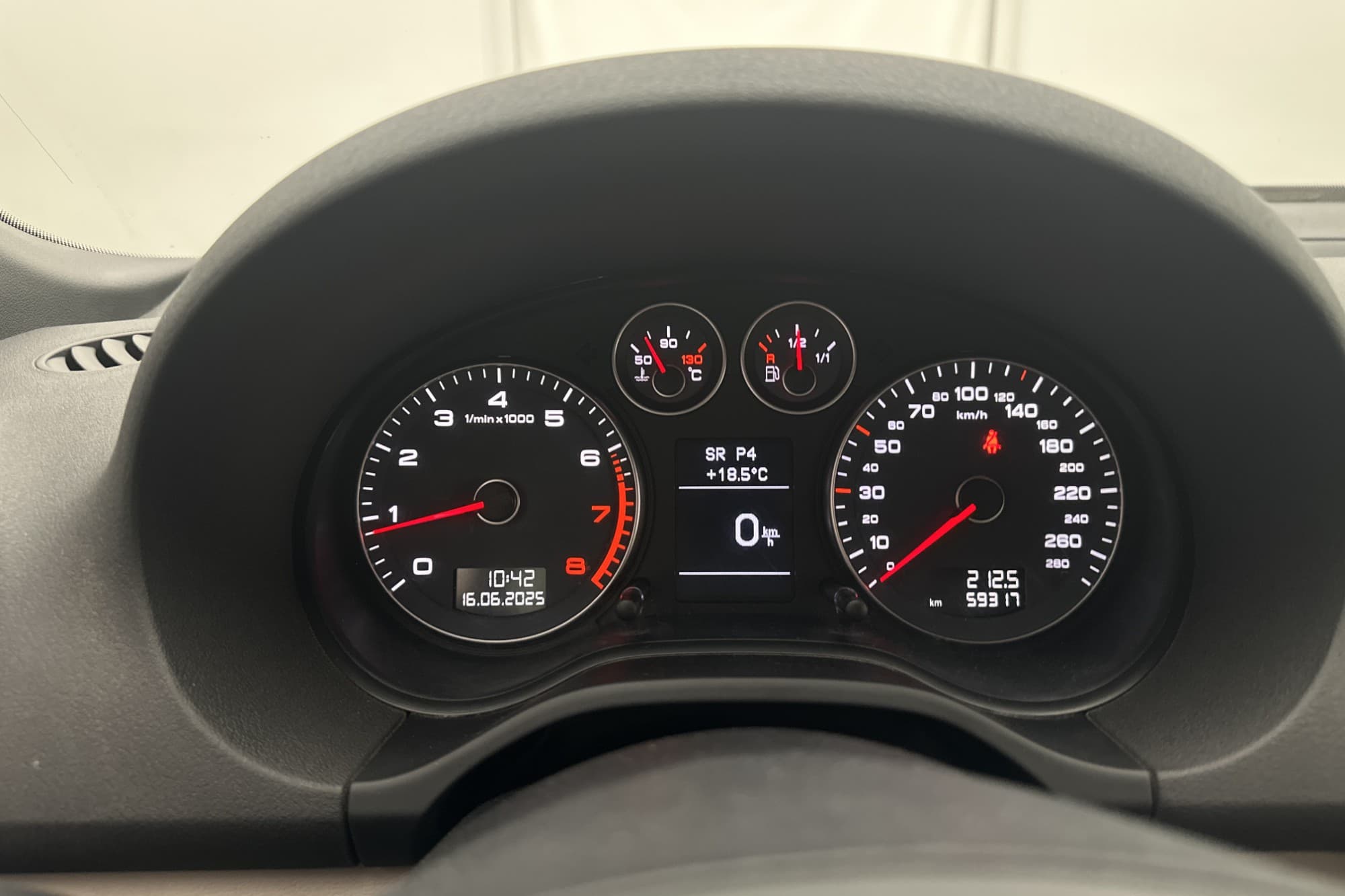 Audi A3 Cabriolet 1.2 TFSI 105hk Comfort Skinn 20" Fälgar
