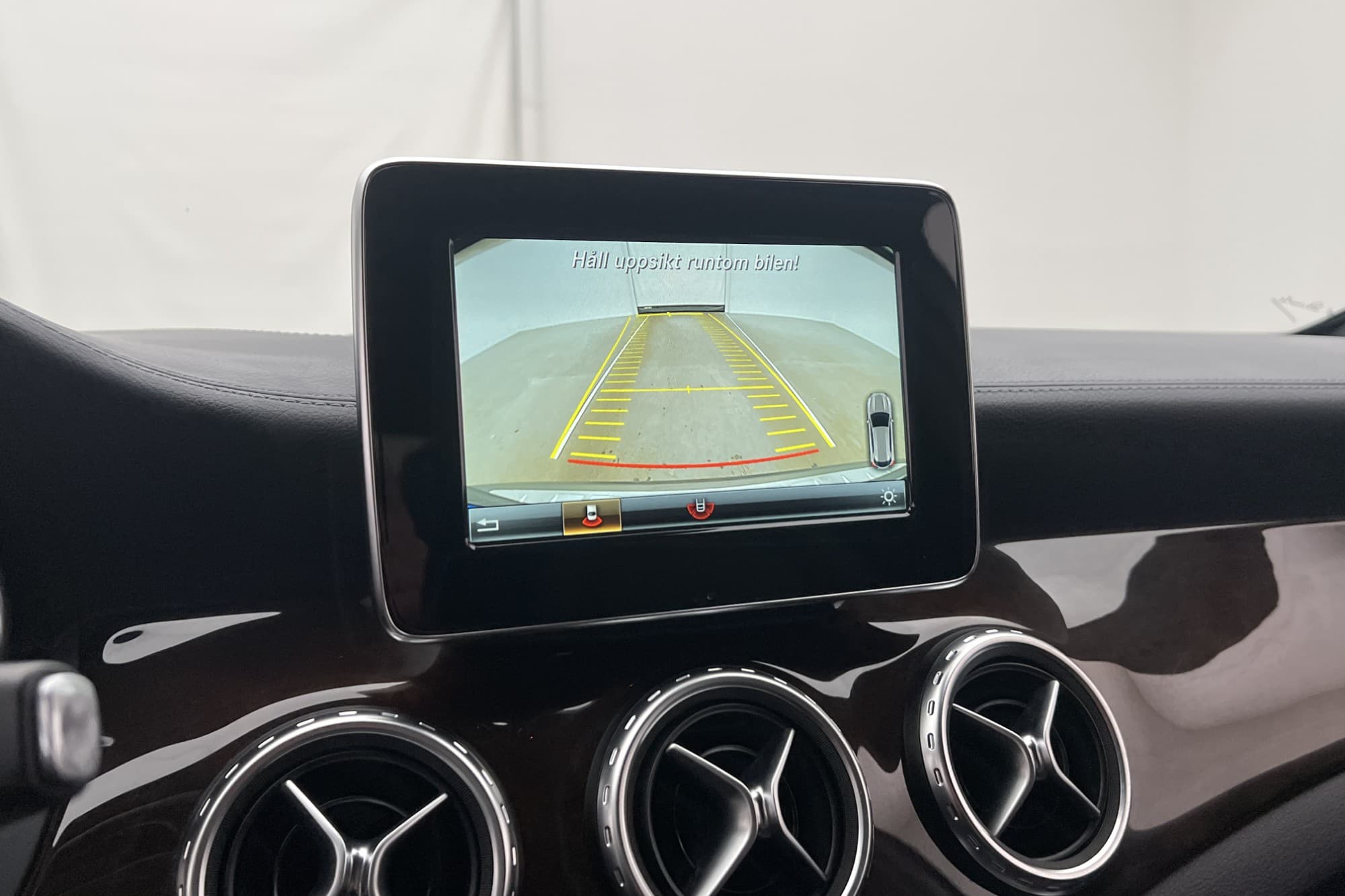 Mercedes-Benz GLA 220 d 4M AMG Kamera Skinn Farthållare