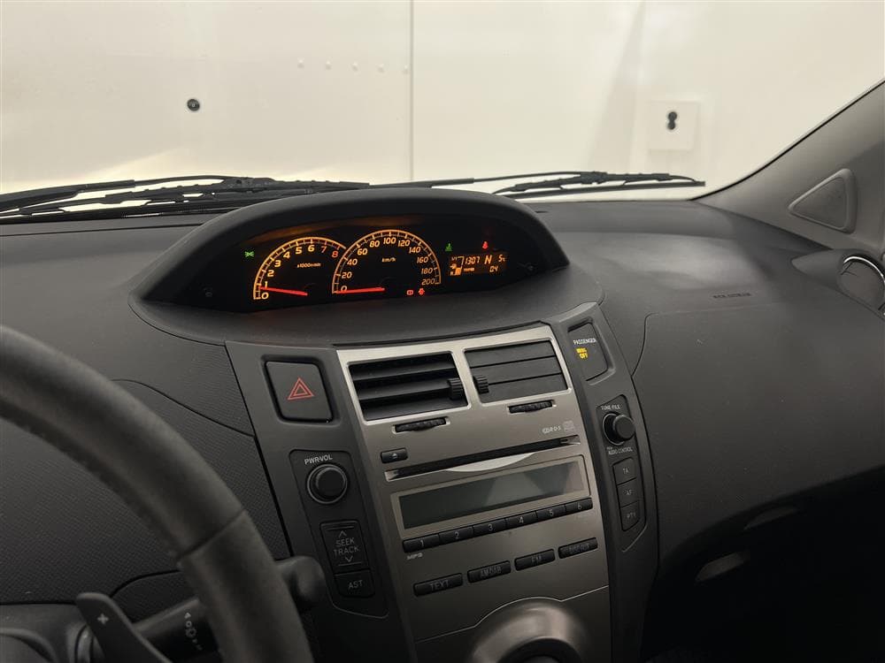 Toyota Yaris 1.33 5dr 100hk Låg Skatt Välservad 0,44L/Mil