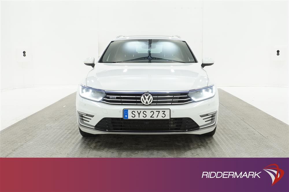 Volkswagen Passat GTE 218hk