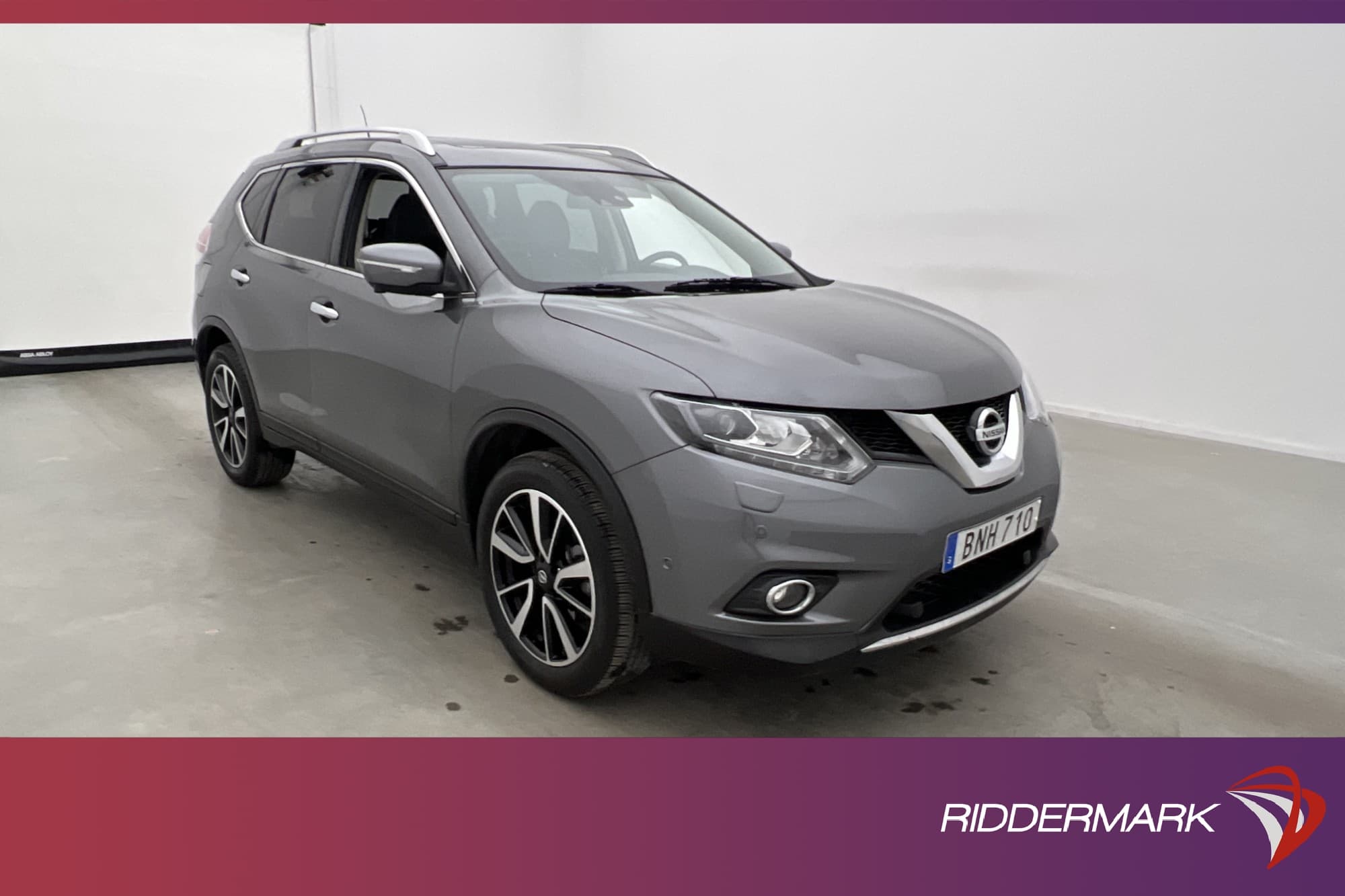 Nissan X-Trail dCi 130hk Tekna 7-sits Pano 360° Skinn Navi