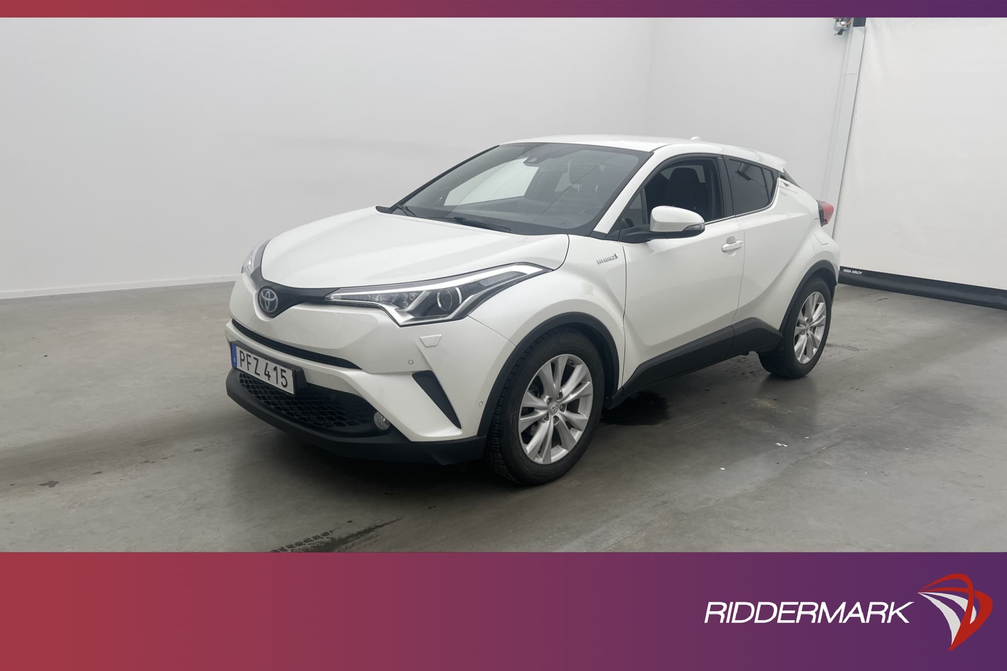 Toyota C-HR Hybrid Executive JBL Kamera Rattvärme 039l/Mil