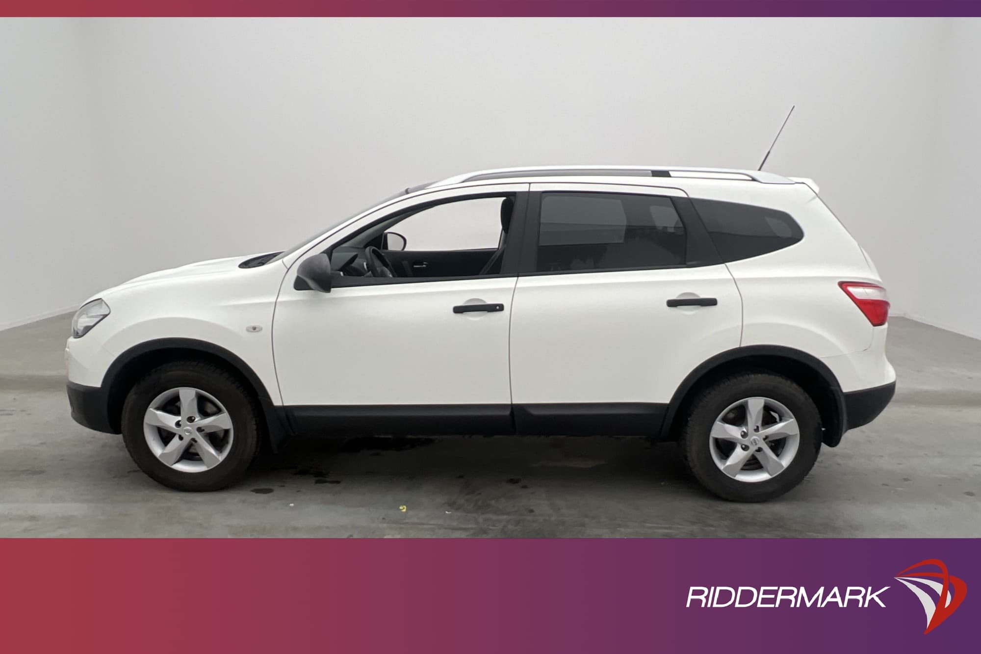 Nissan Qashqai+2 1,6 117hk