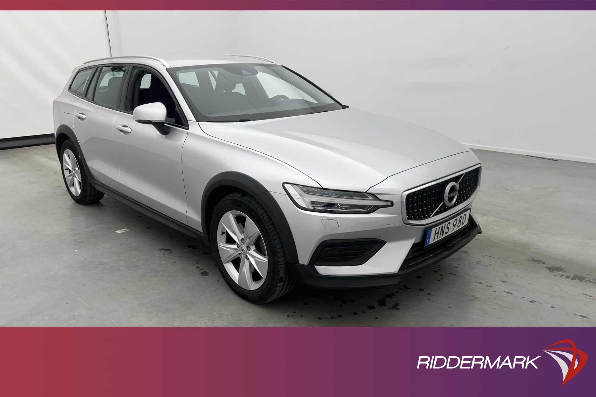 Volvo V60 Cross Country B4 AWD