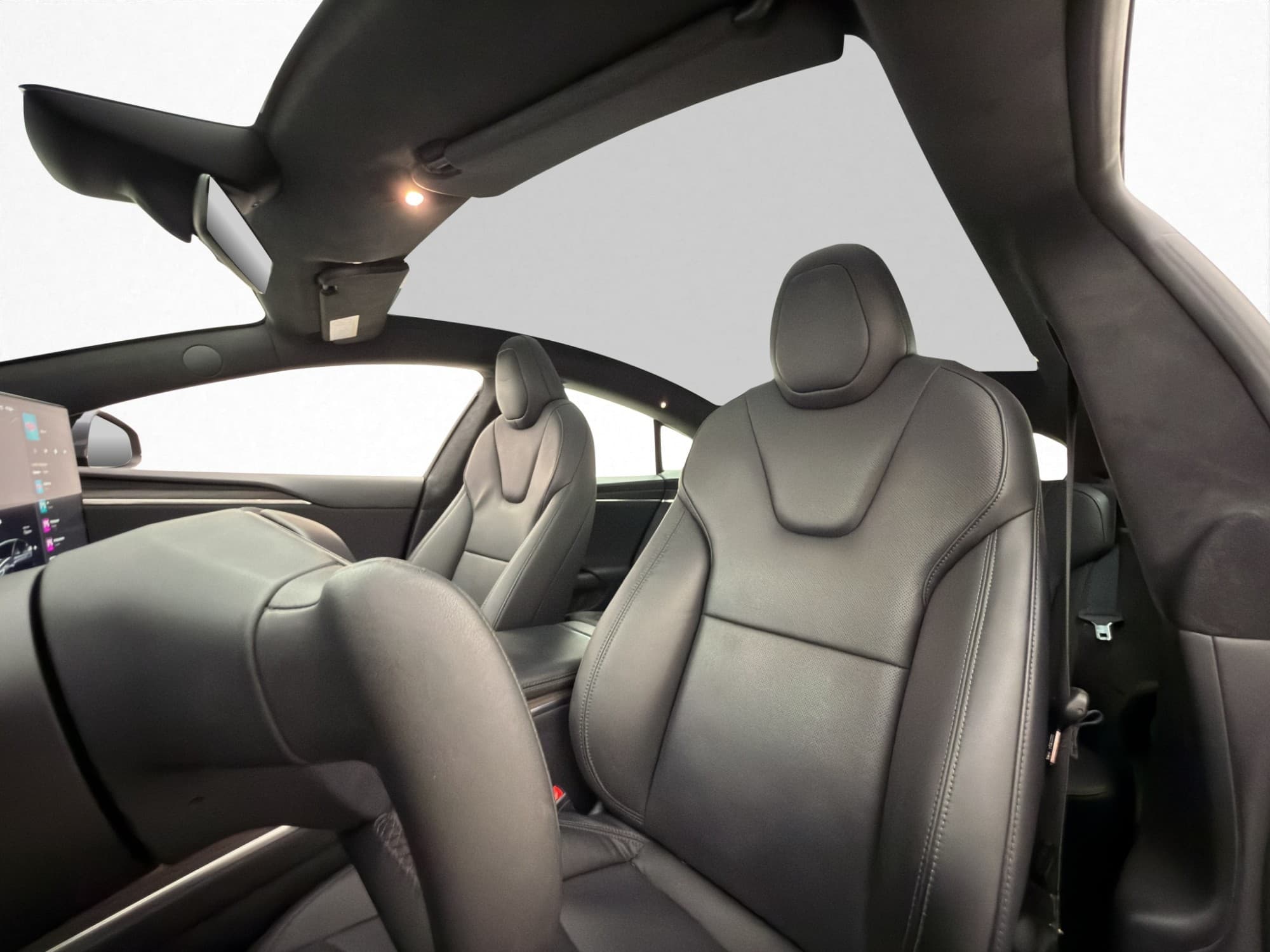 Tesla Model S AWD Luftfjädring Yoke MOMS Svensksåld