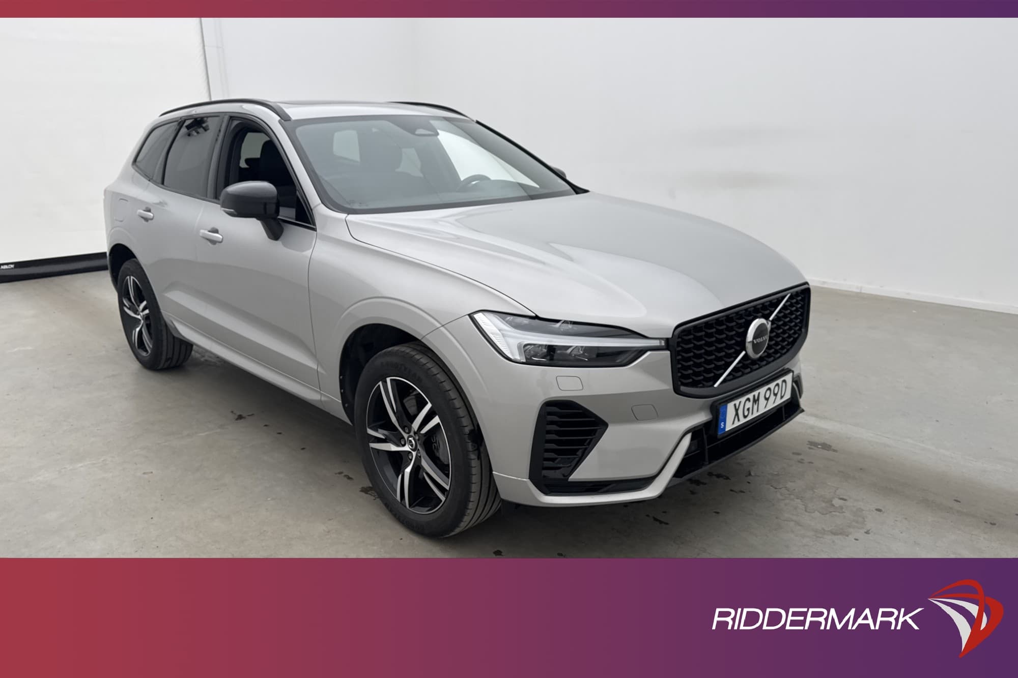 Volvo XC60 Recharge T6 AWD 350hk R-Design Pano Drag MOMS