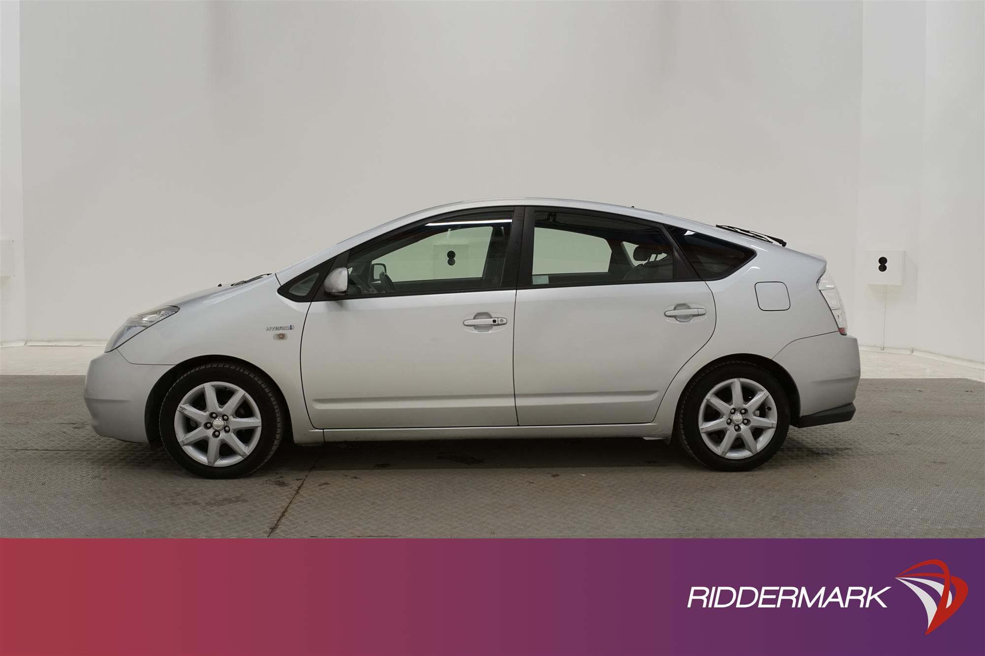 Toyota Prius 1.5 Hybrid 112hk