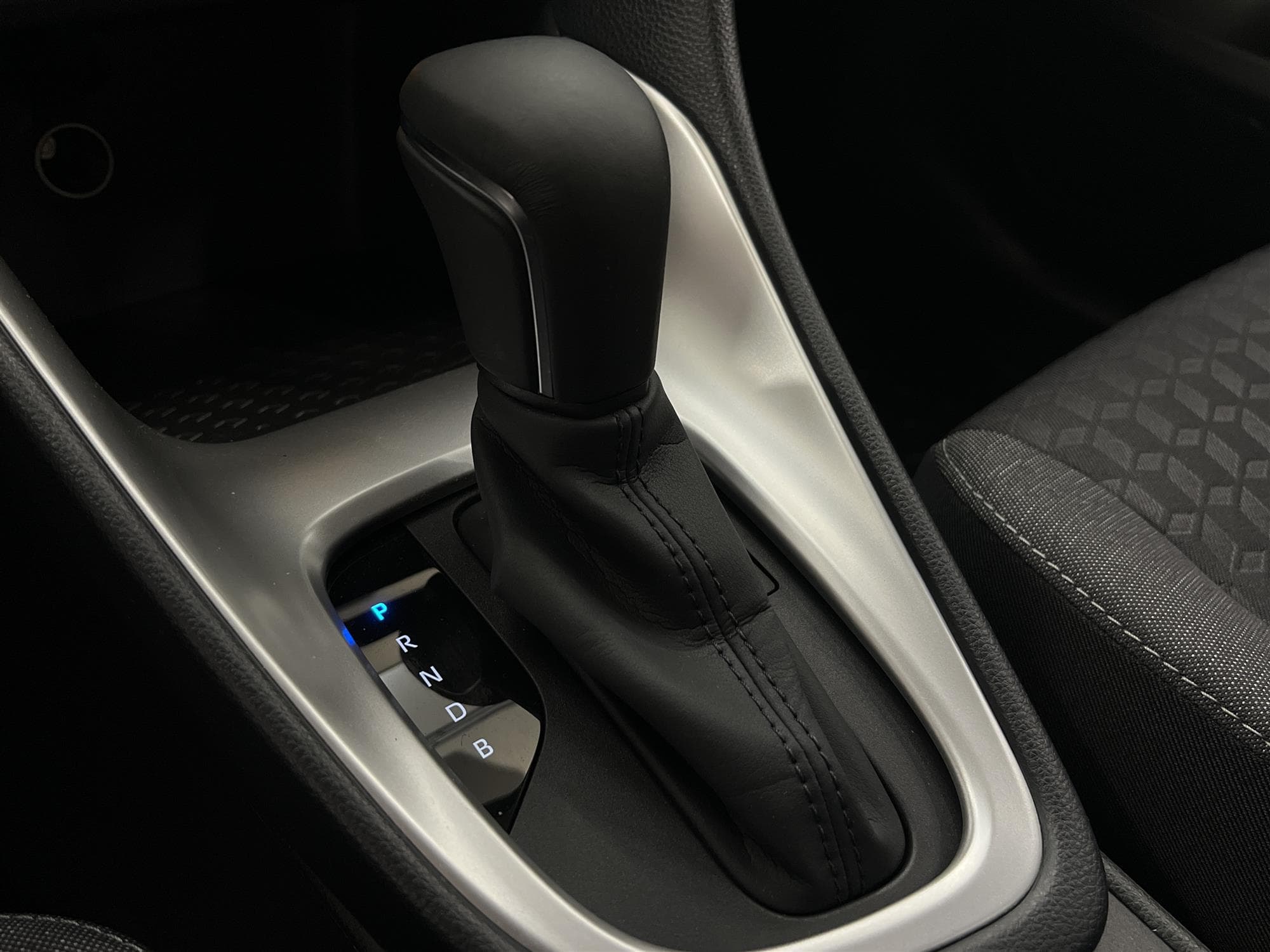 Toyota Yaris Hybrid CVT 116hk B-Kam 0,41L/mil